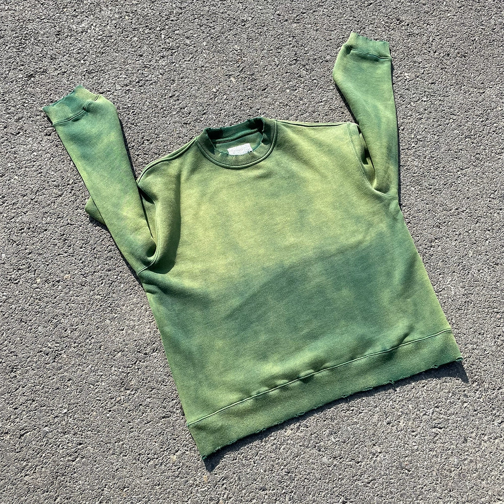 Gradient Spray Washed Sweatshirt
