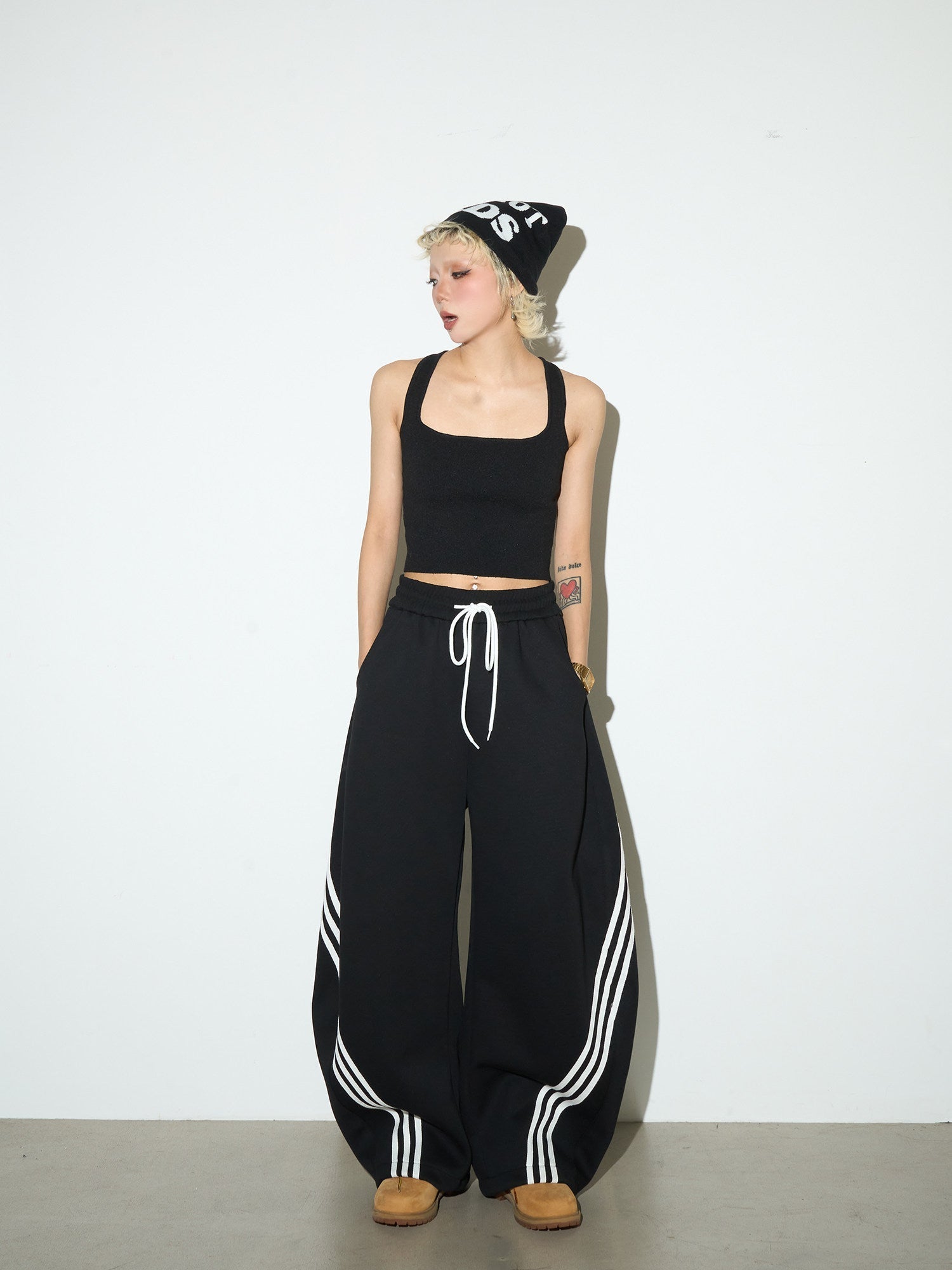 Stripe Contrast Drawstring Wide Leg Sweatpants