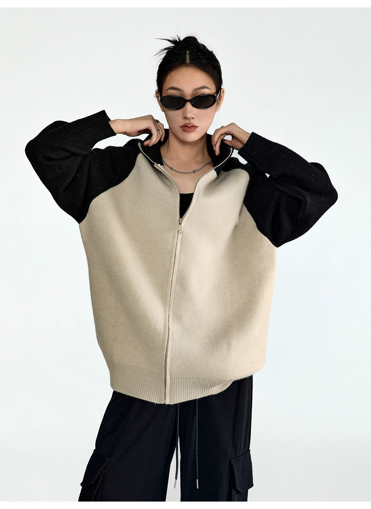 Single Pattern Knitted Cardigan
