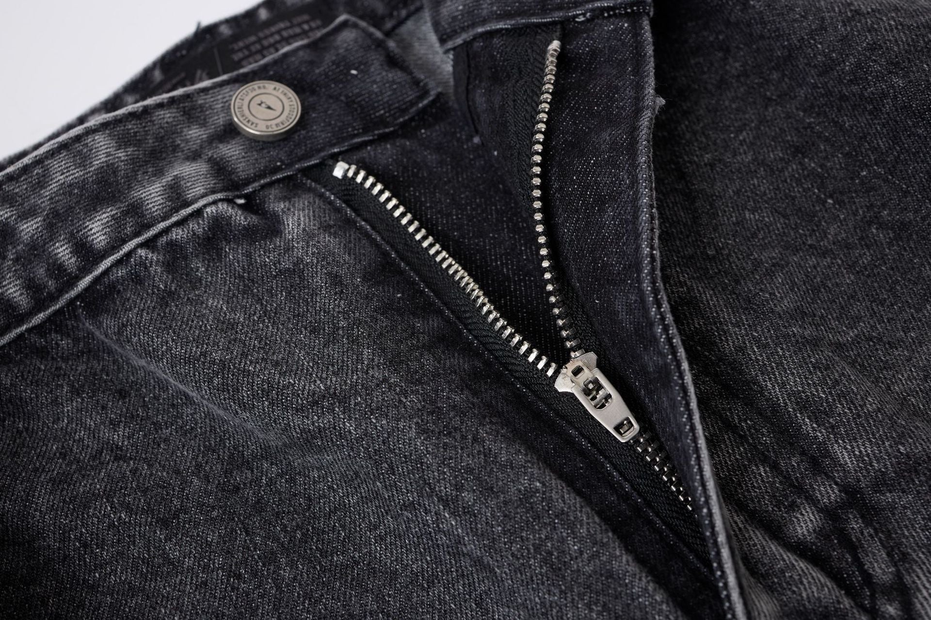 Washed Whisker Metal Buckle Denim Jort