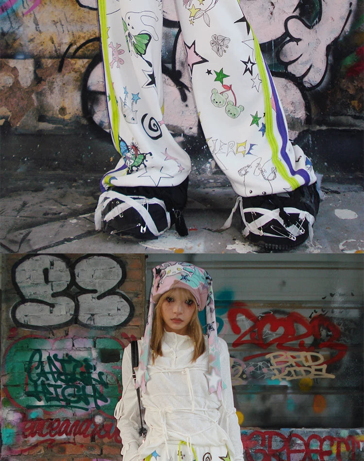 Pantalones de chándal con estampado de grafiti