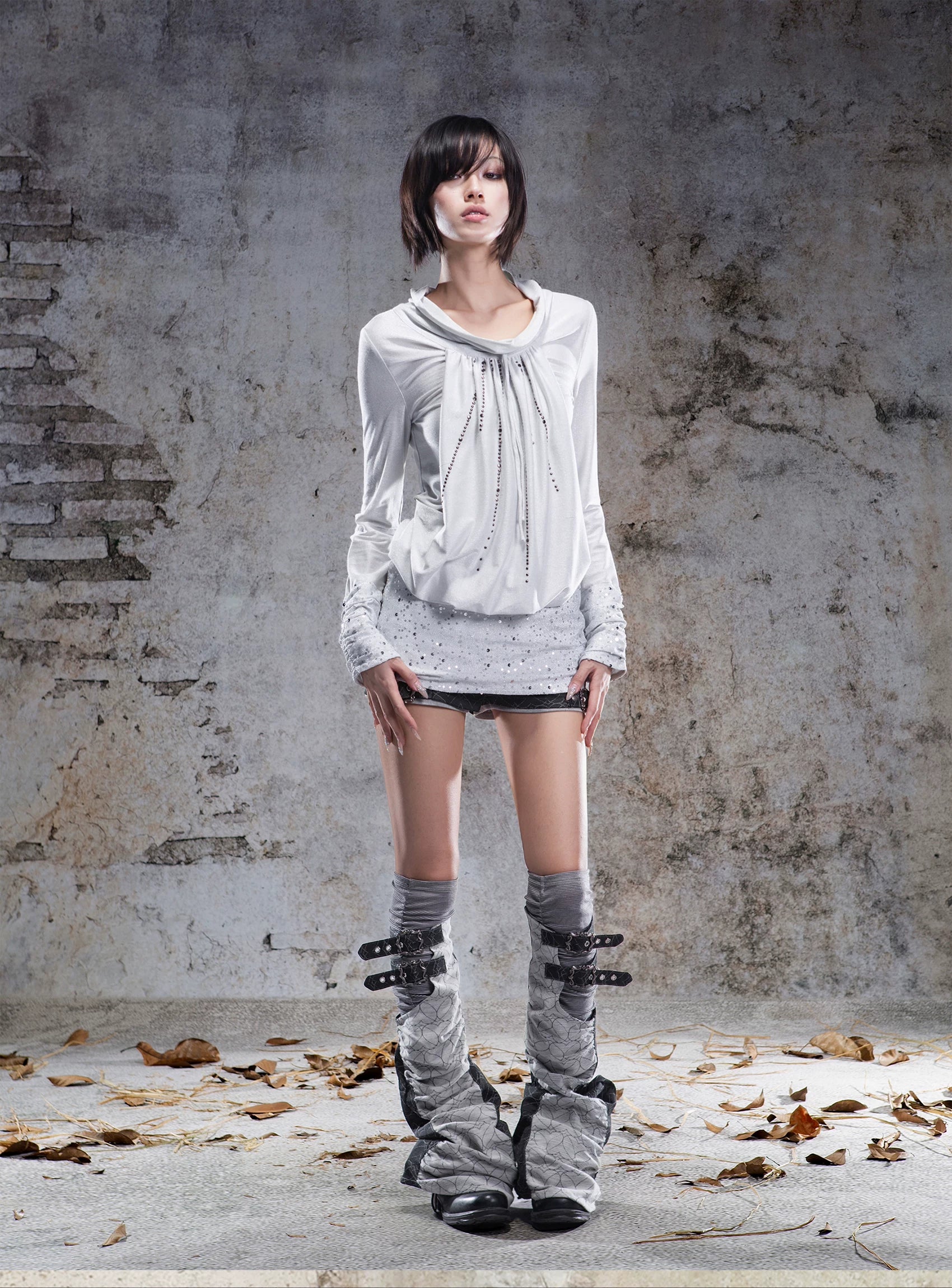 Original 2-Way Pullable Neck Gothic Style Blouse