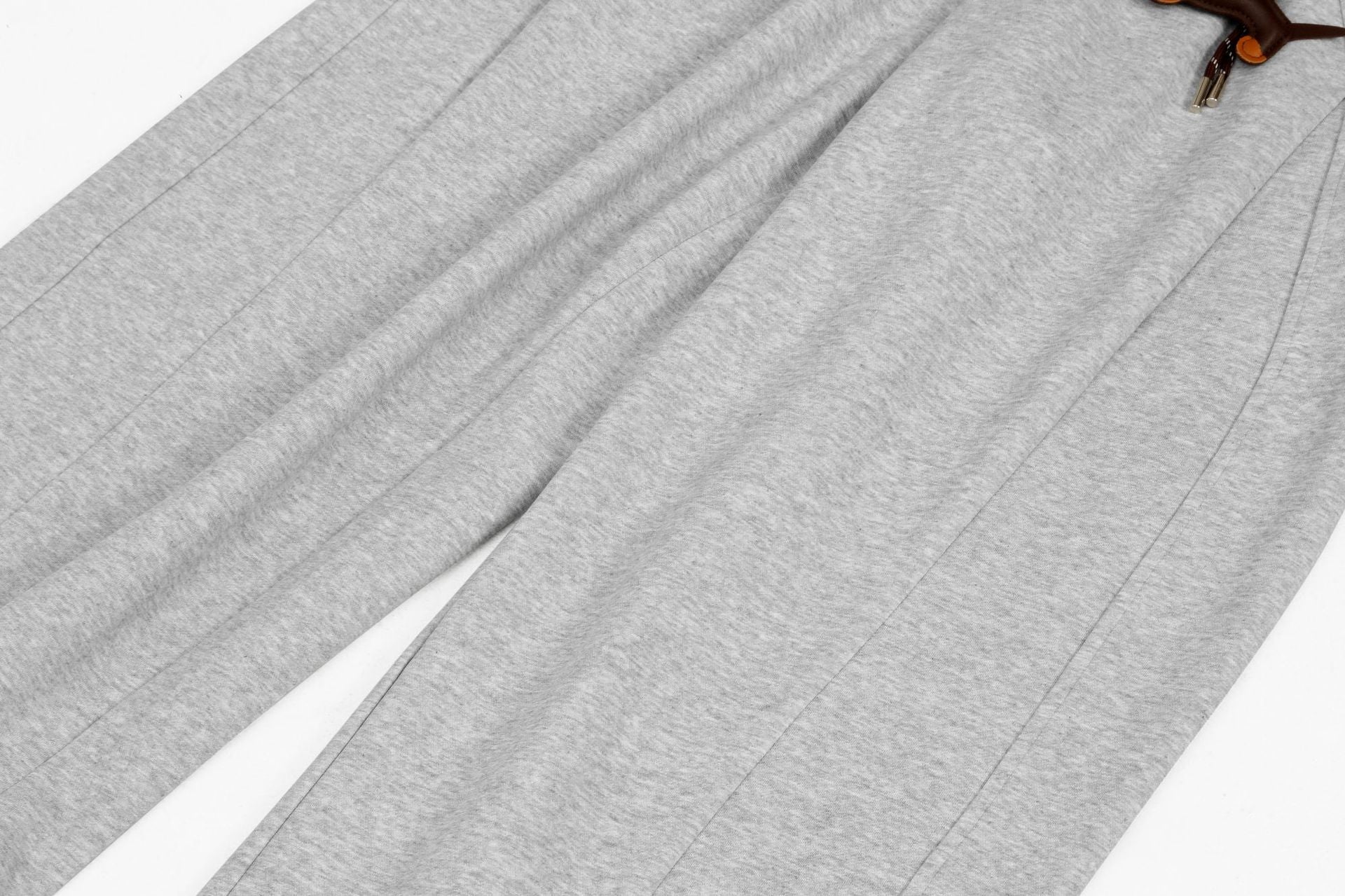 Pendant Wide Leg Barrel Sweatpants