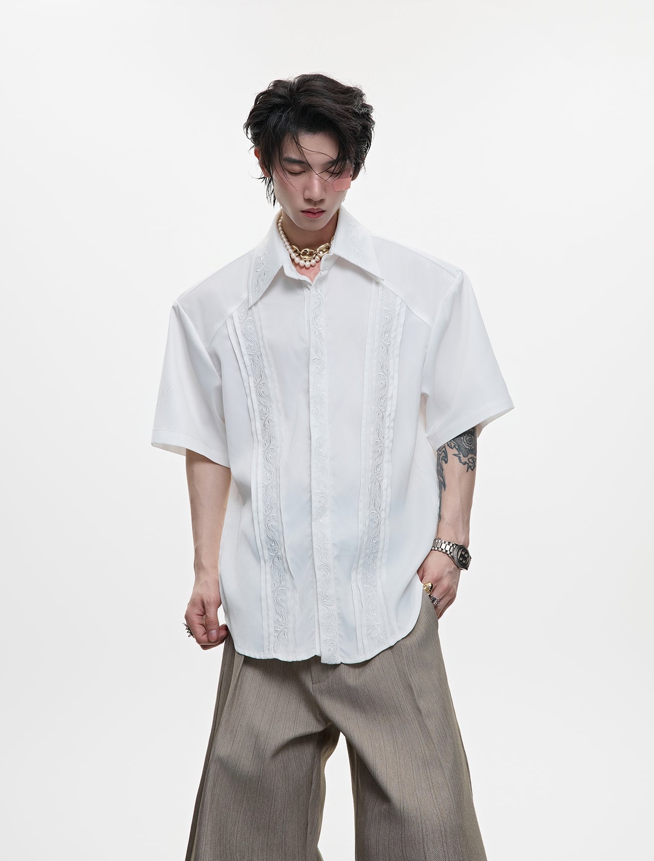 Embroidery Shoulder-Pad Short Sleeve Shirt