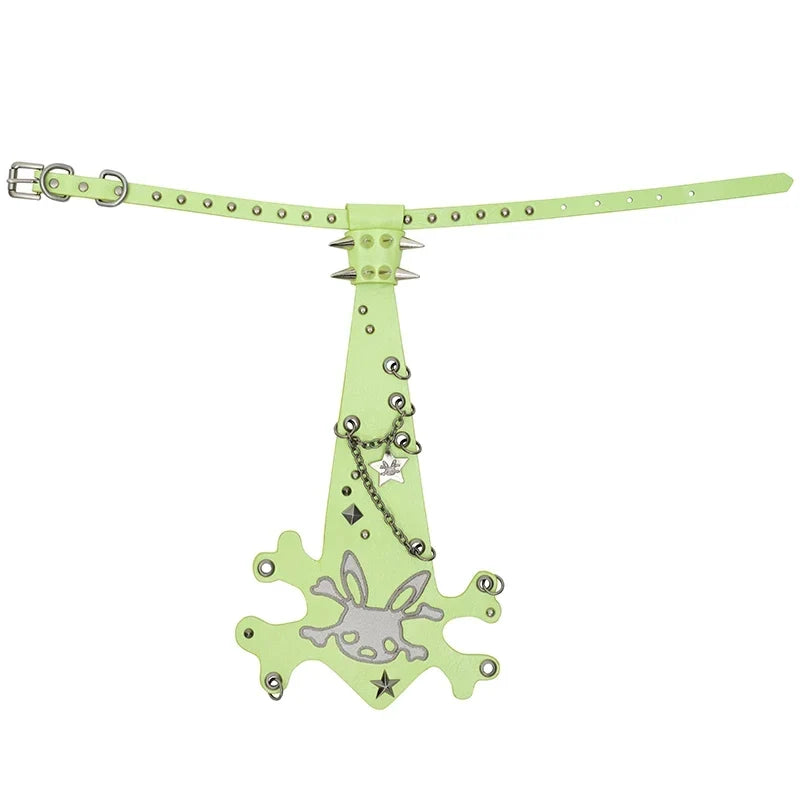 Collier cravate fantaisie tête de lapin