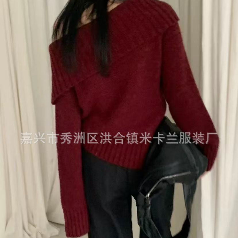 Maglione a maniche lunghe con colletto a una riga