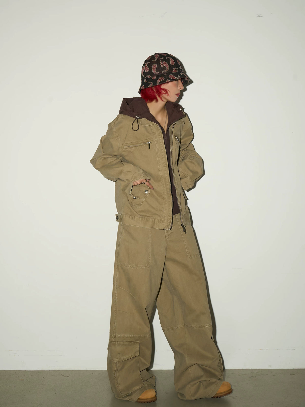 Fake Layered Hooded Jacket & Multi Pocket Cargo Pants Setup