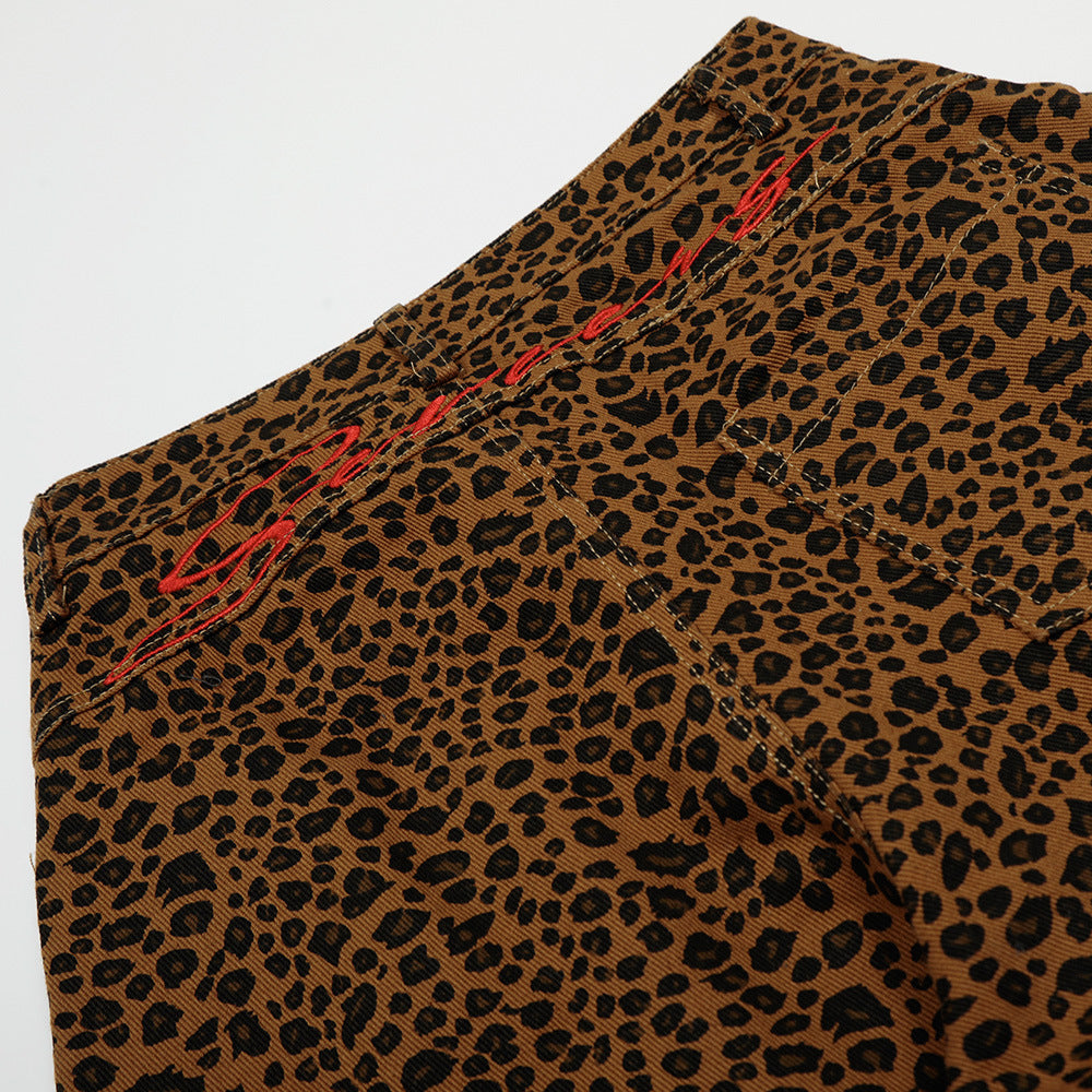 Vaqueros Scimitar con estampado de leopardo vintage