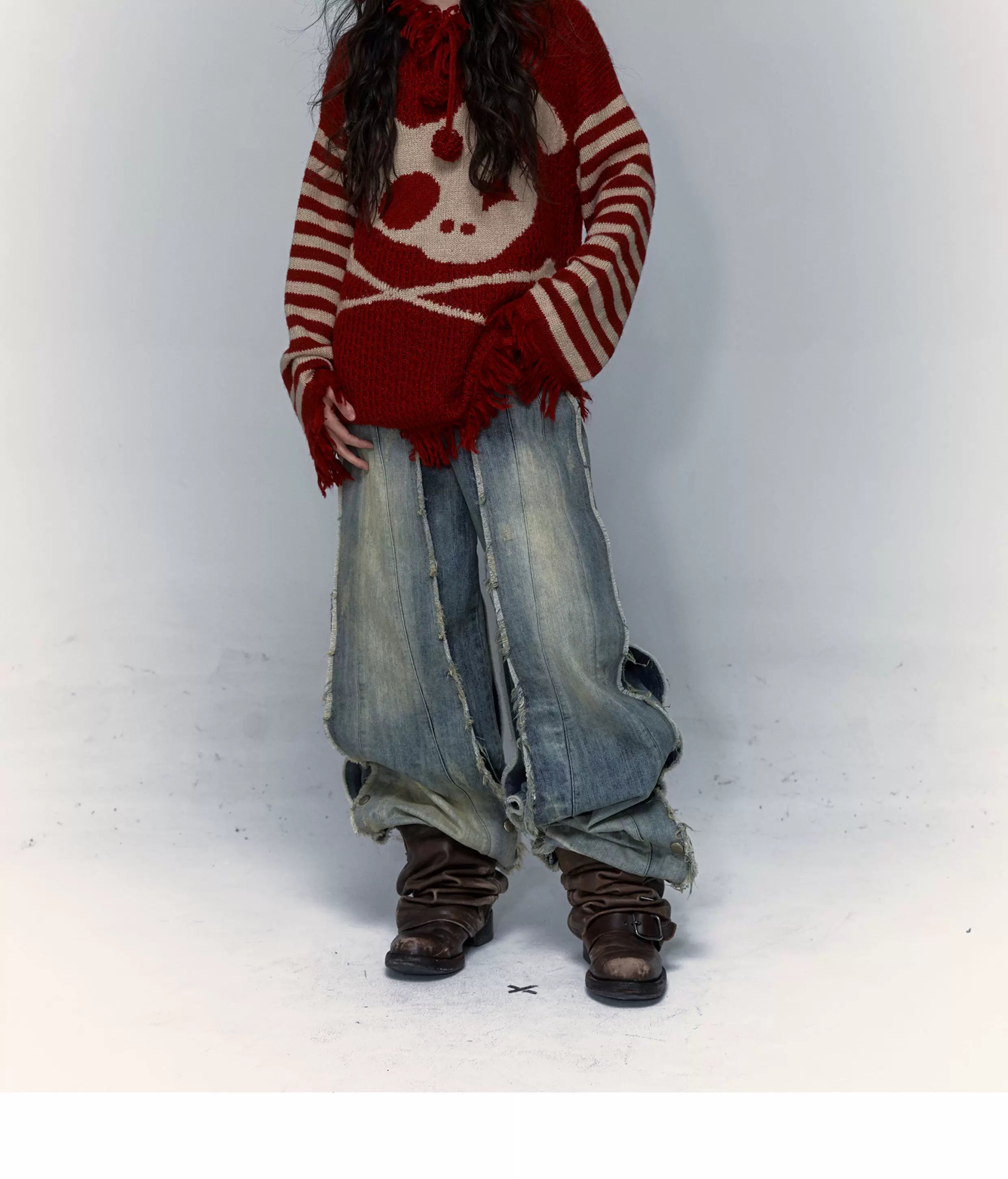 Skull Print Stripe Oversize Knit Hoodie