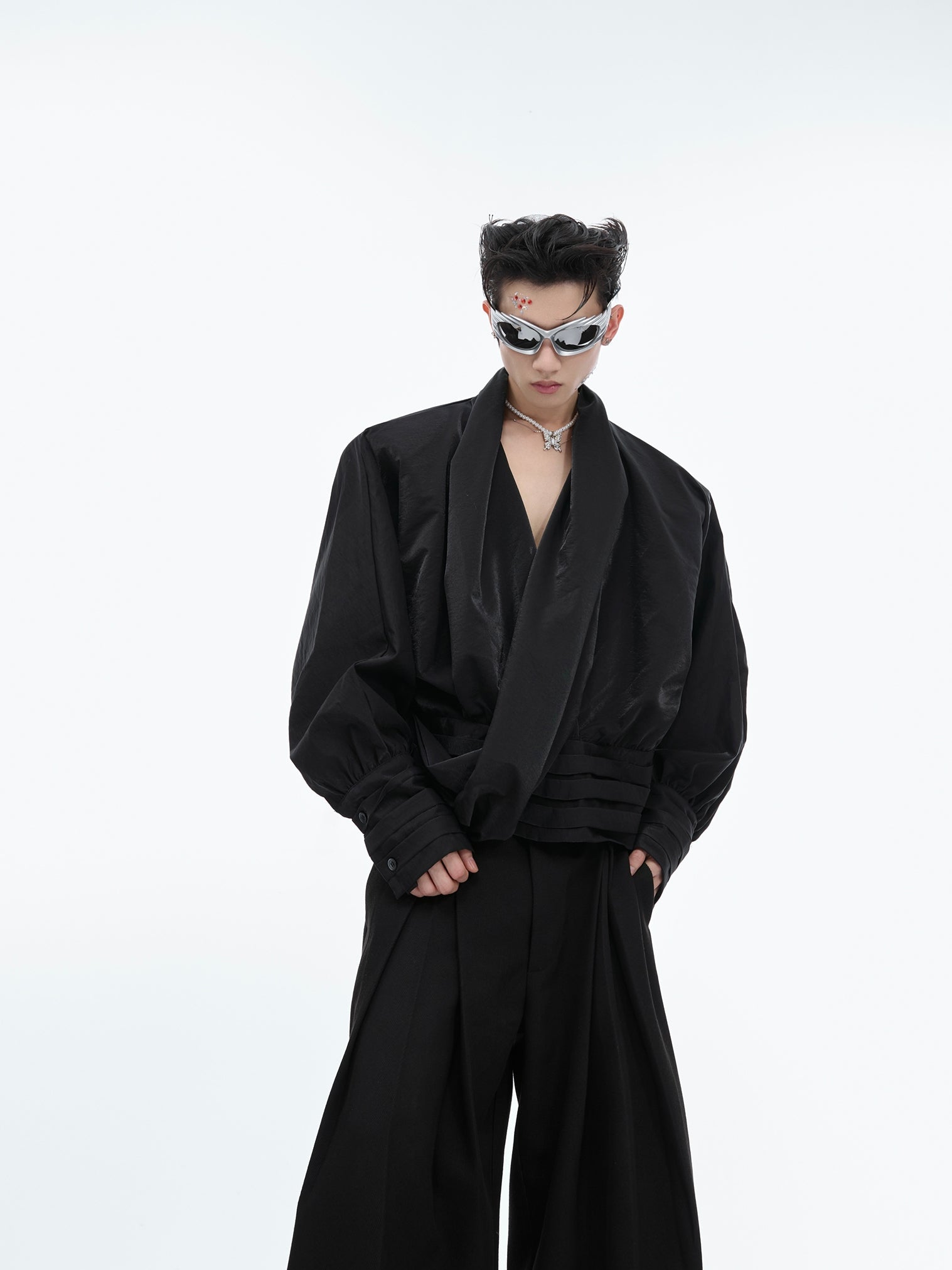 V-neck Shoulder Pad Shirt