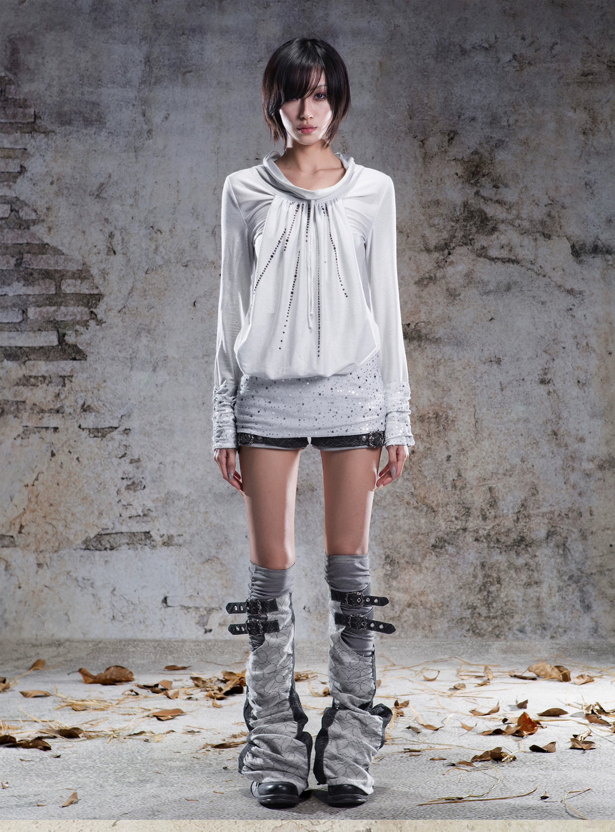 Original 2-Way Pullable Neck Gothic Style Blouse
