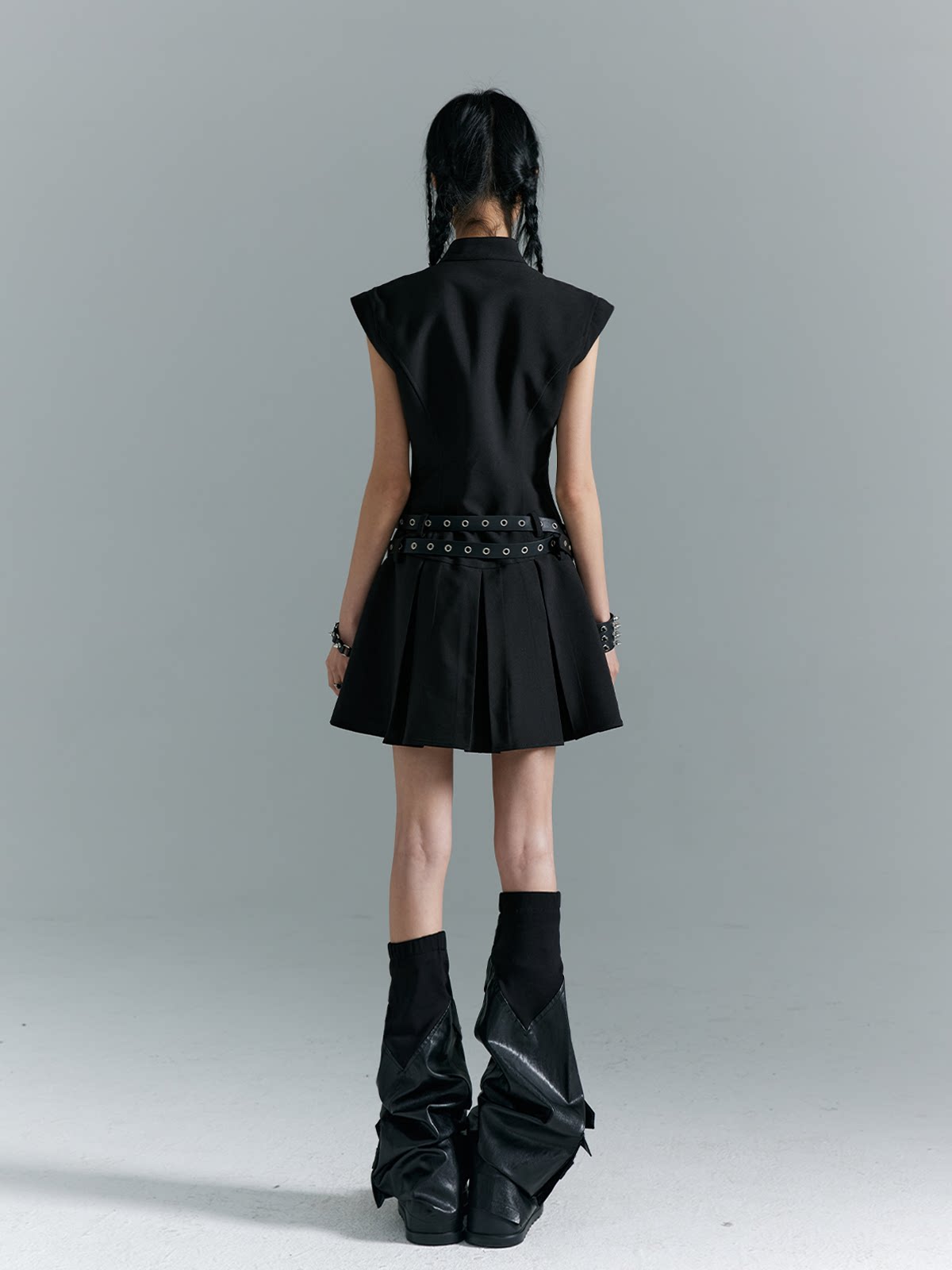Cutout Pleats Qipao Sleeveless Dress With Belt