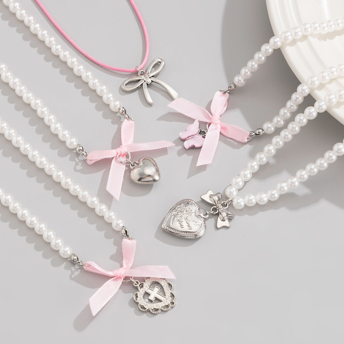 Valentine Edition - Heart With Pearls Necklace