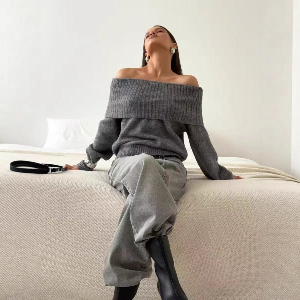 Long-Sleeved Basic Knitted Sweater