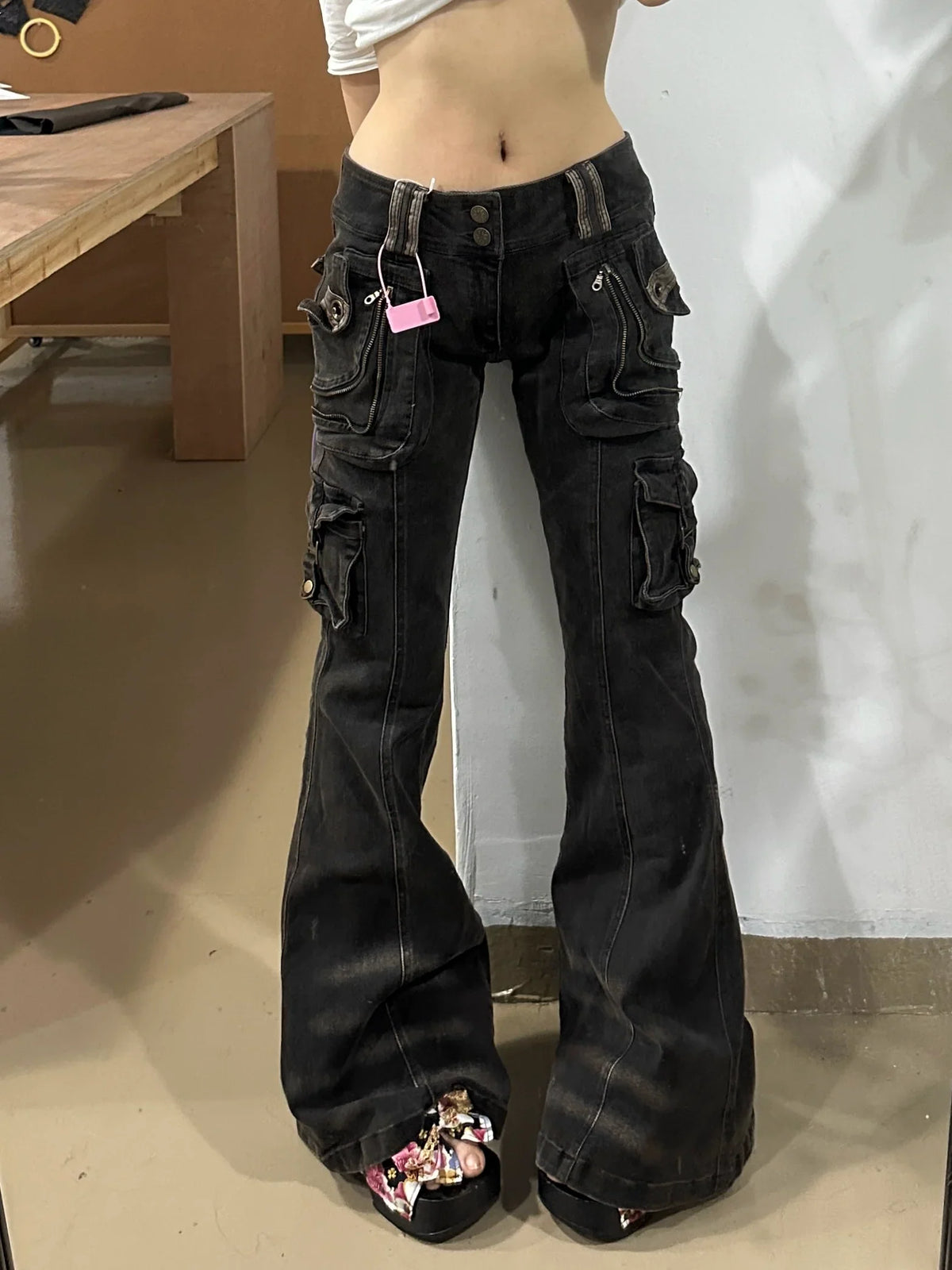 Multi-Pocket Stretch Flare Denim Pants