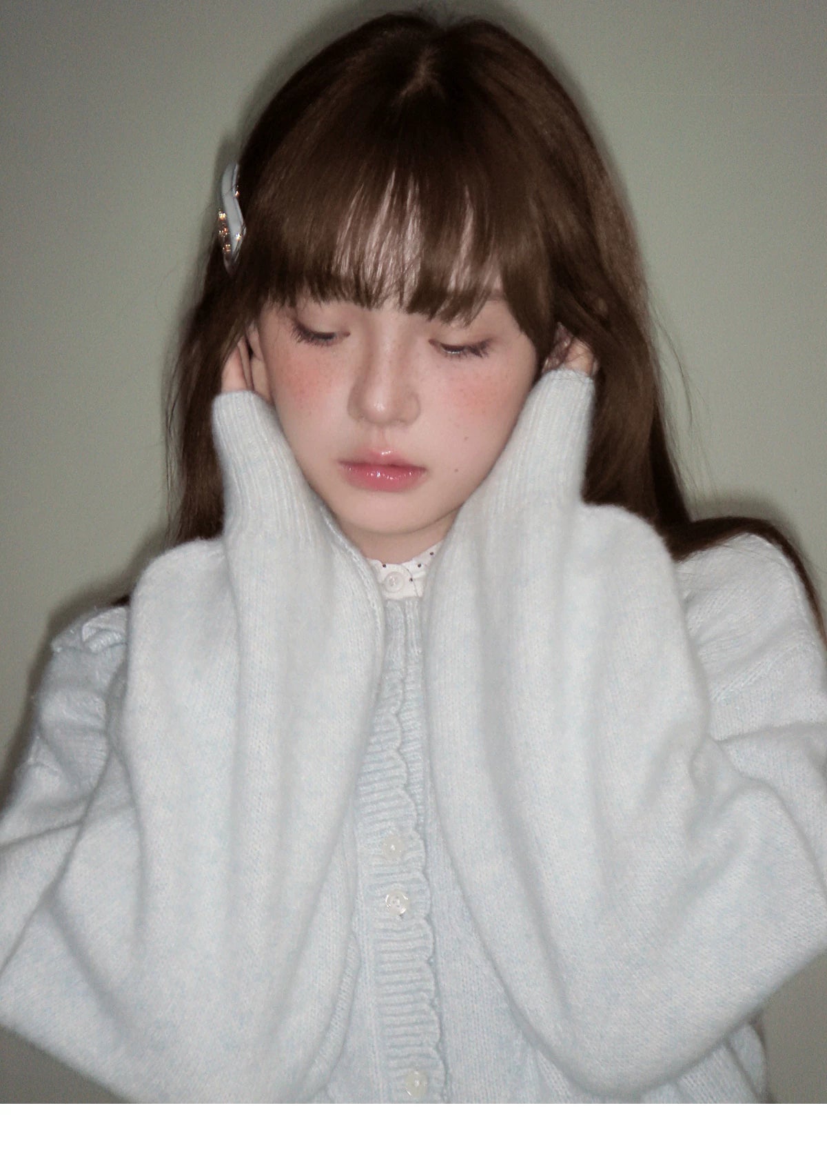 Moonlight Silhouette Bow Detail Wool Knit Cardigan