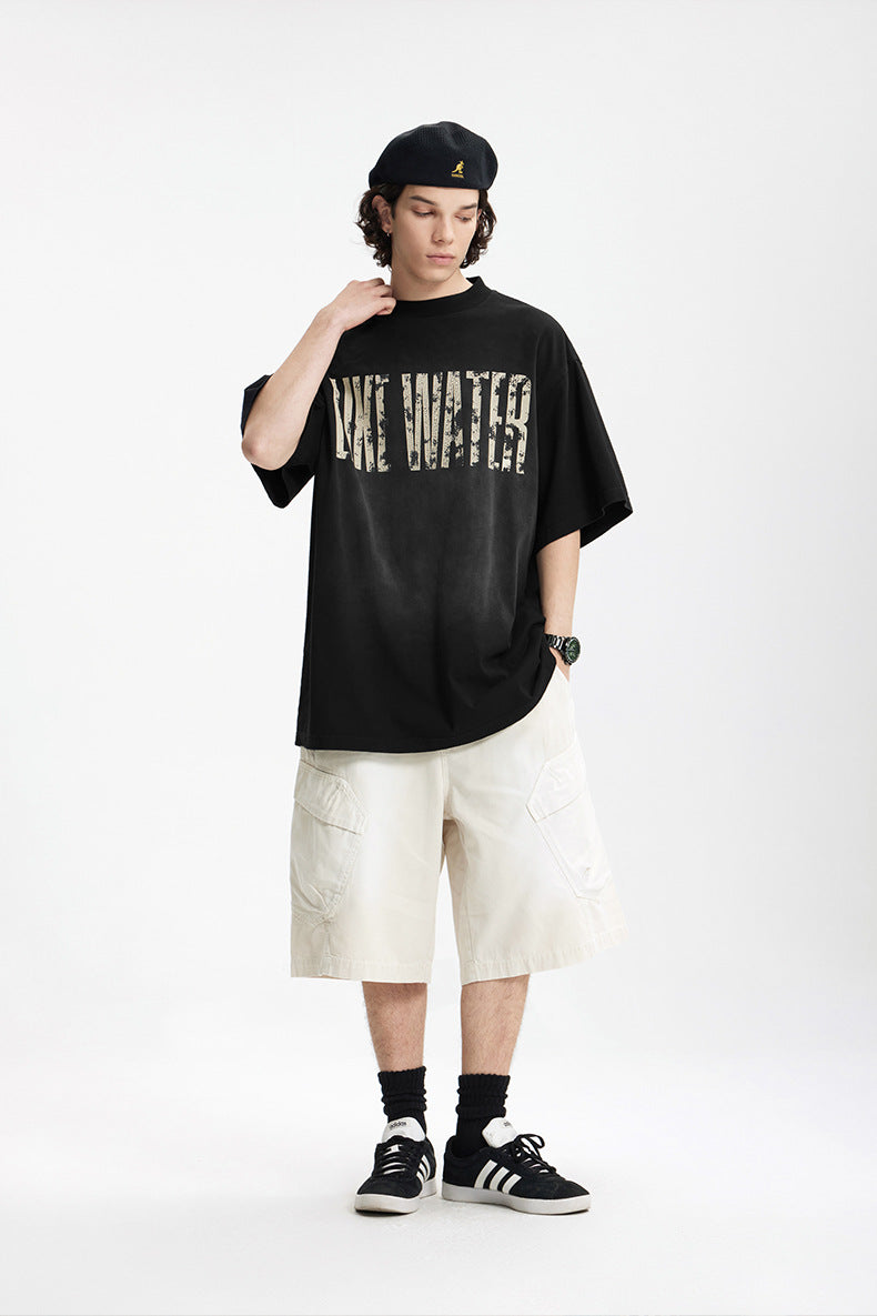 Camiseta estampada con efecto lavado y estampado agrietado