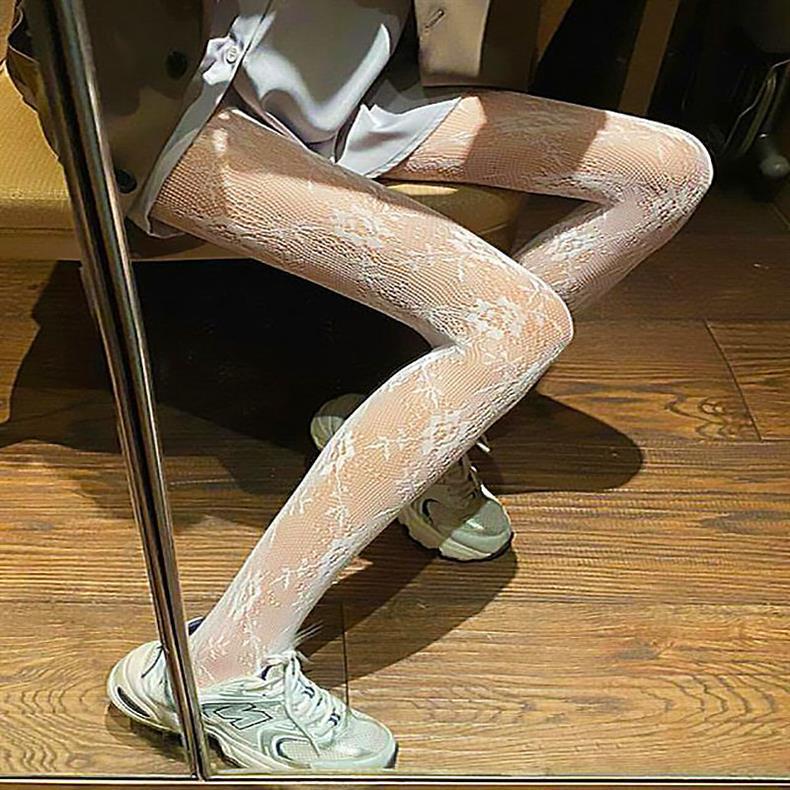 Women's Patterned Silk Stockings