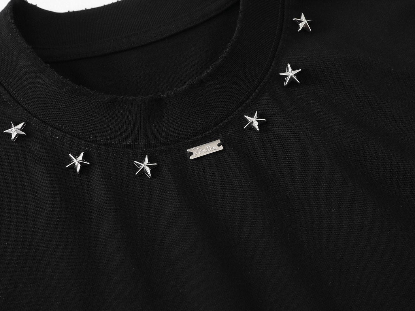 Heavyweight Metal Detail Short Sleeve T-Shirt
