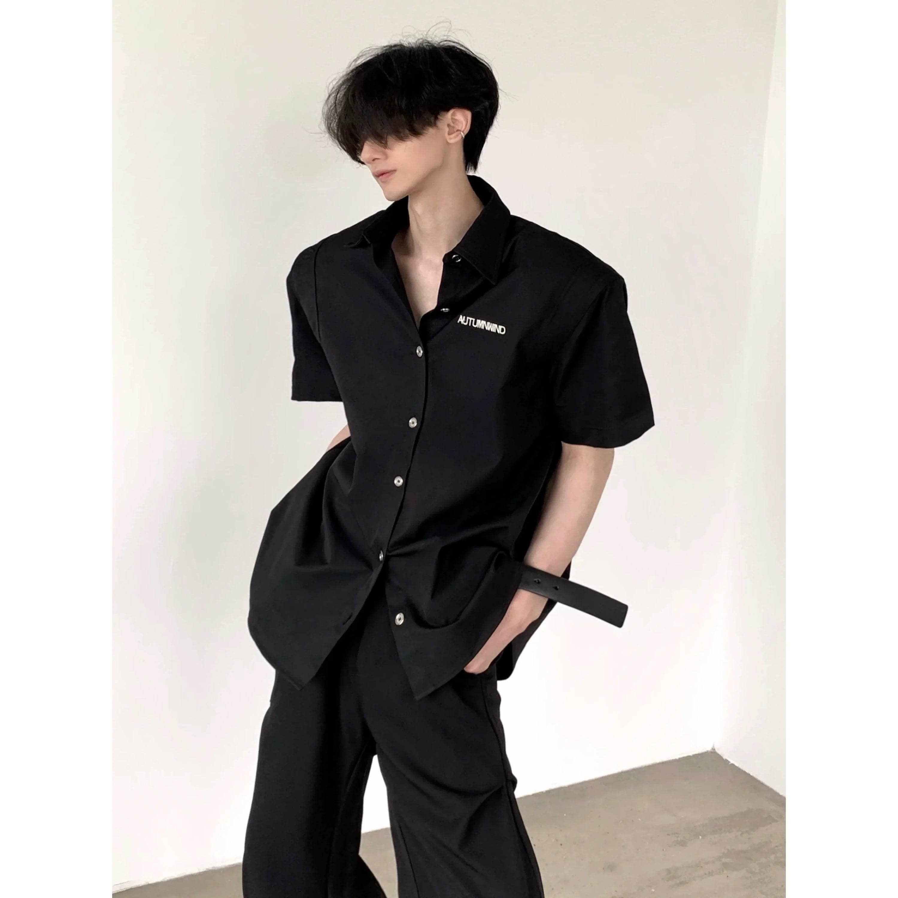 Metal Design Shoulder Pad Short Sleeve Shirt