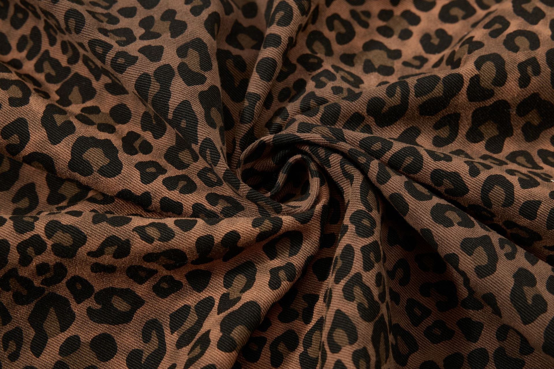 Leopard Heart Patch Short Sleeve Shirt
