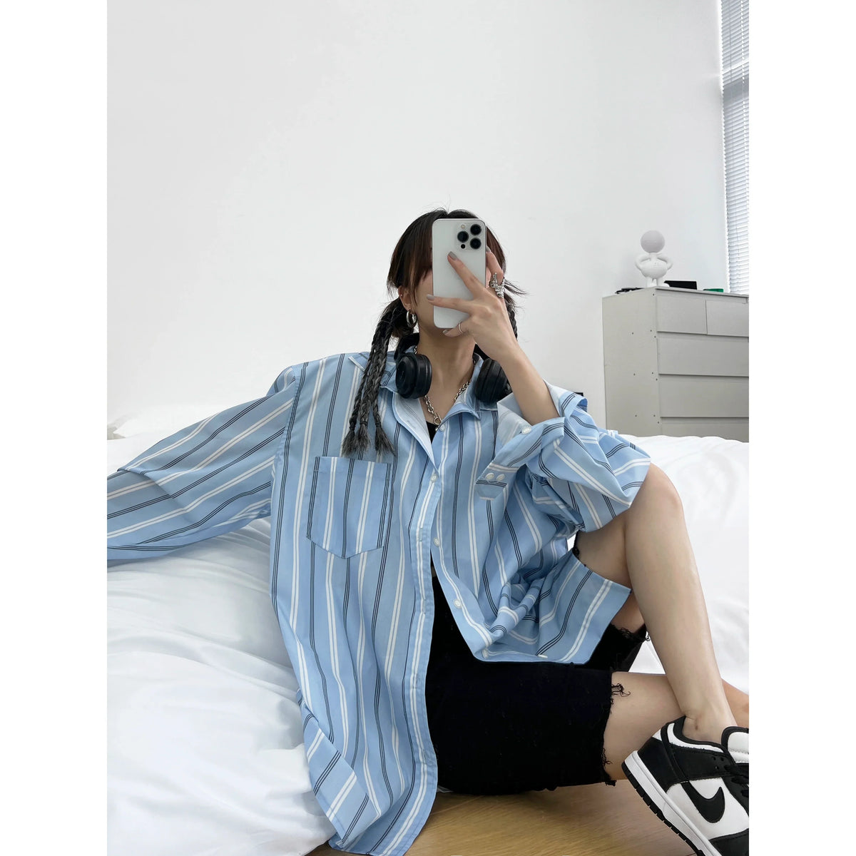 Unisex Oversize Stripe Long-Sleeve Shirt