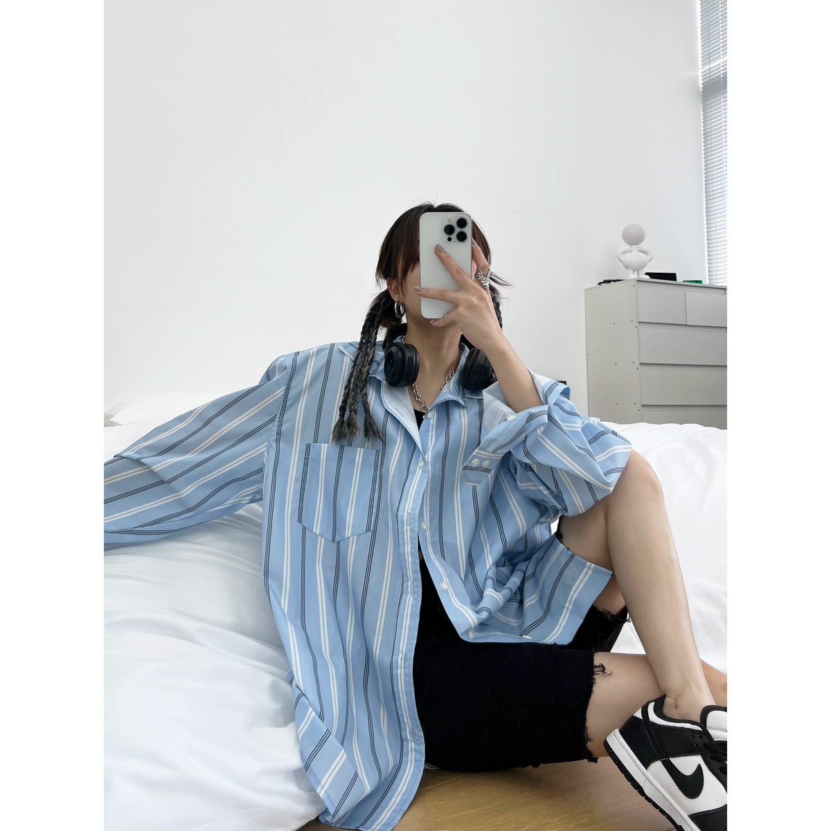 Unisex Oversize Stripe Long-Sleeve Shirt