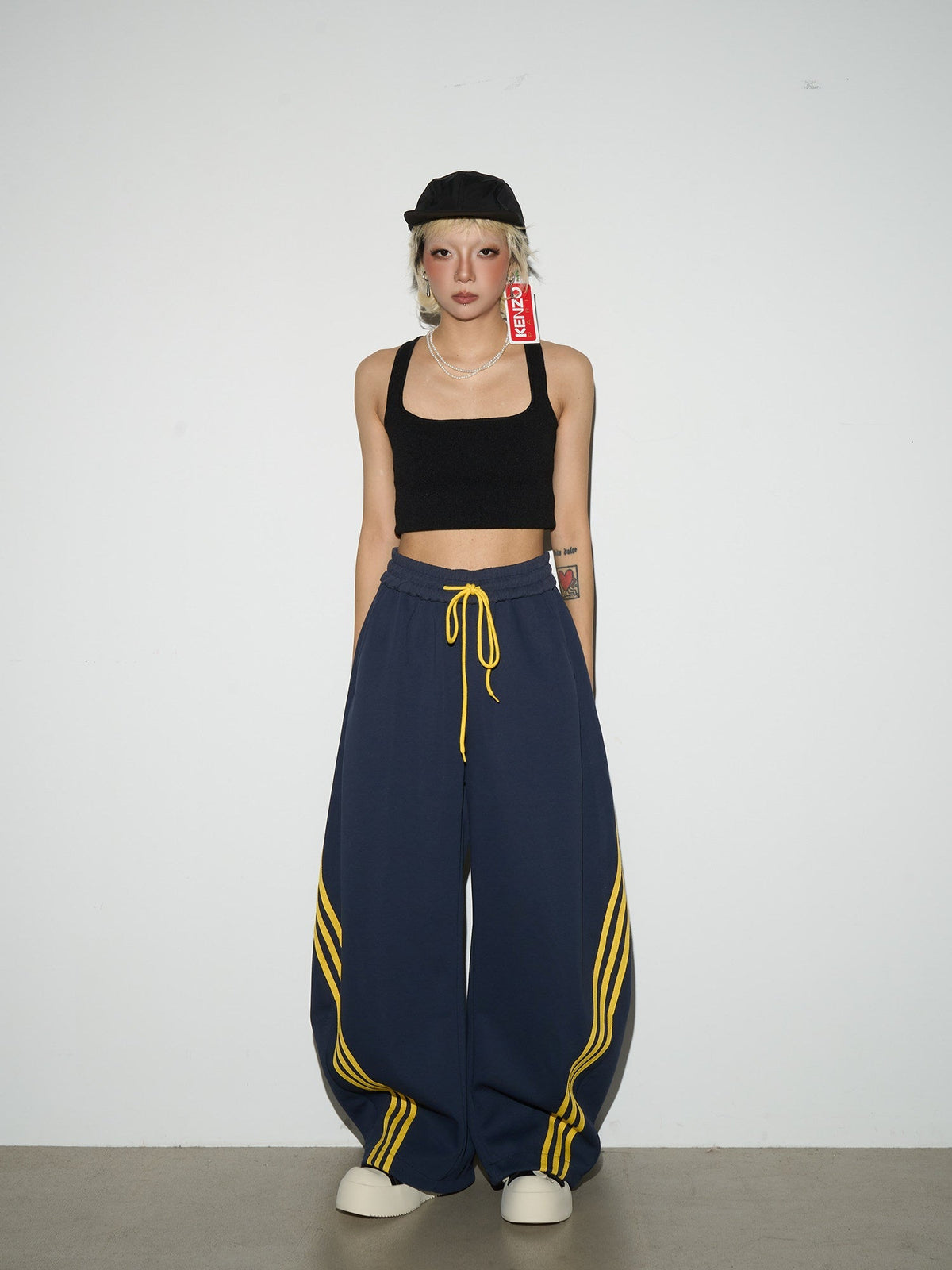 Stripe Contrast Drawstring Wide Leg Sweatpants