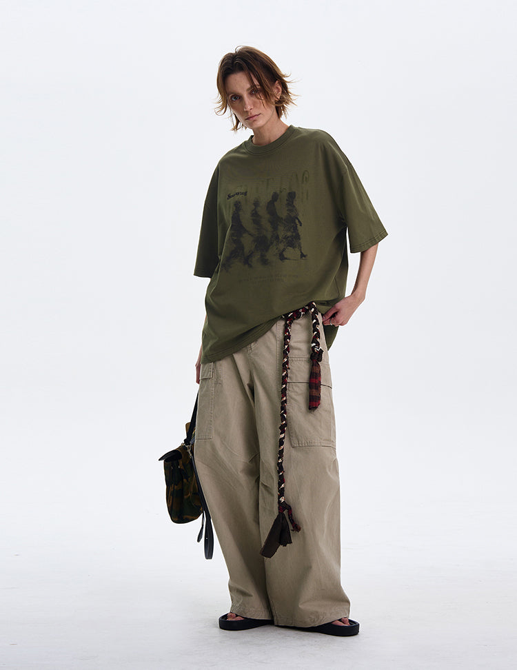 T-shirt imprimé personnage flou