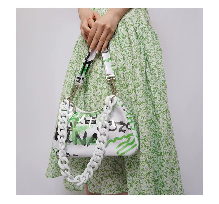 Graphic Design Chain Shoulder Bag