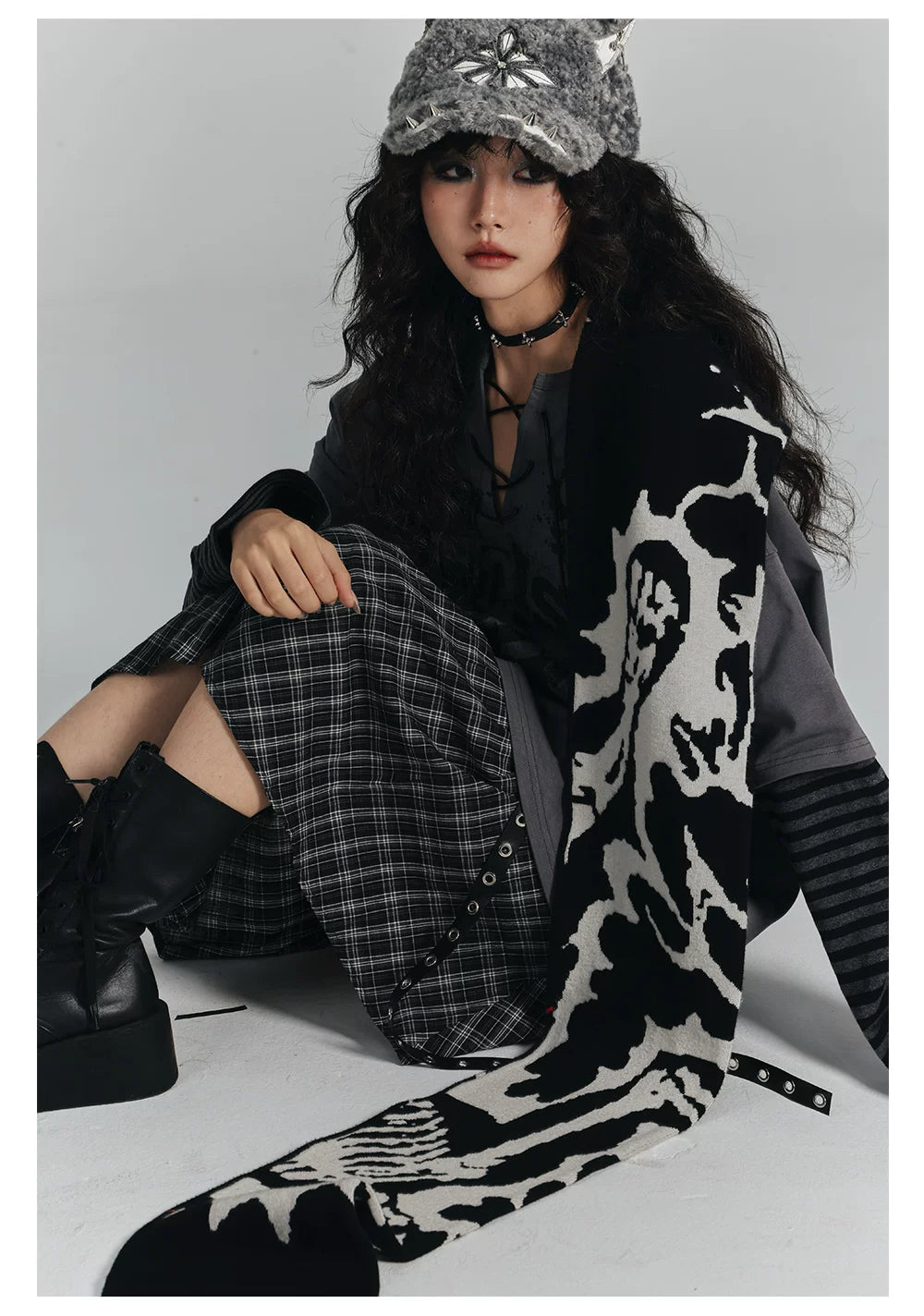 Fake Layered Drawstring V-Neck Long Sleeve T-Shirt