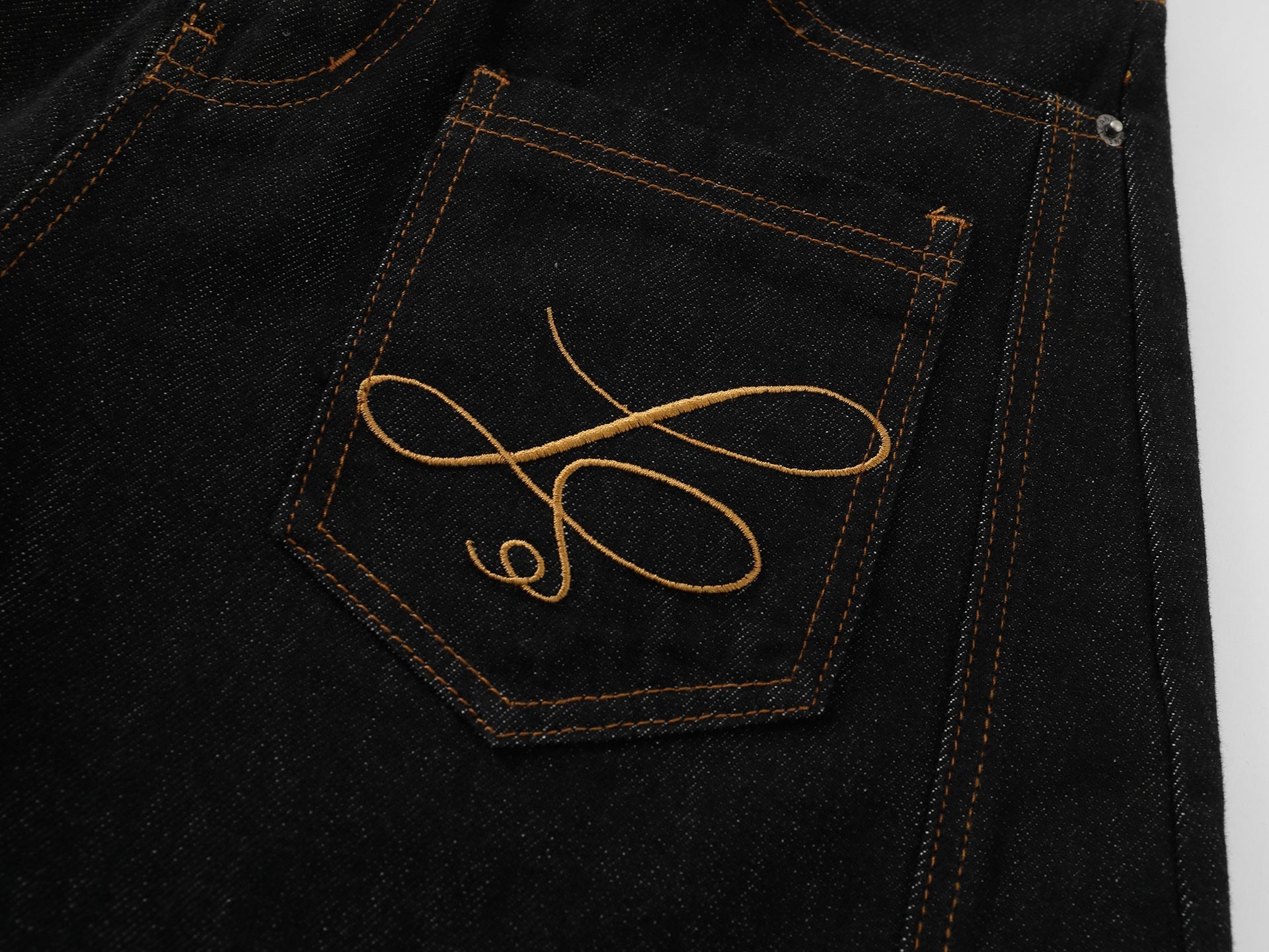 Embroidery Wide Leg Jort