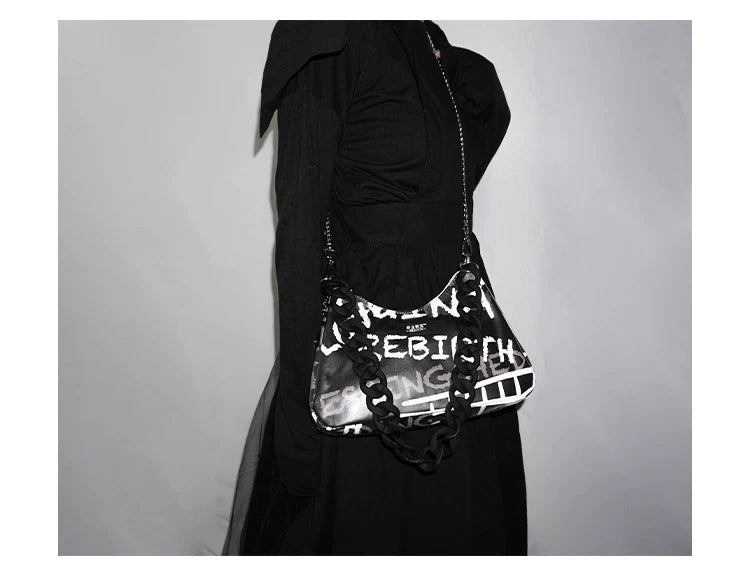 Graphic Design Chain Shoulder Bag