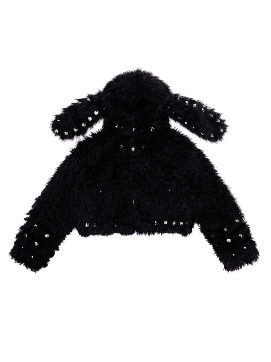 Chaqueta con cremallera y orejas de conejo con tachuelas