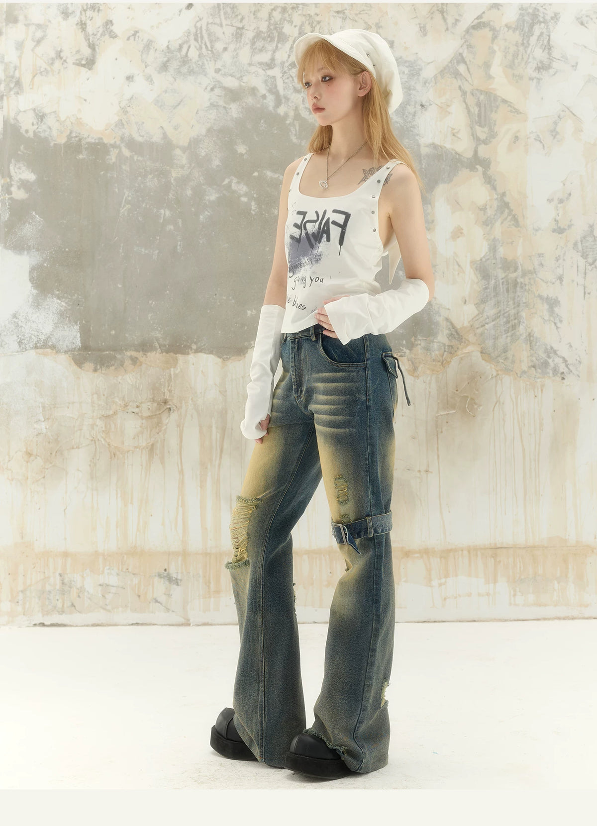 Washed Low-Waist Flare Denim Jeans & Short Skirt