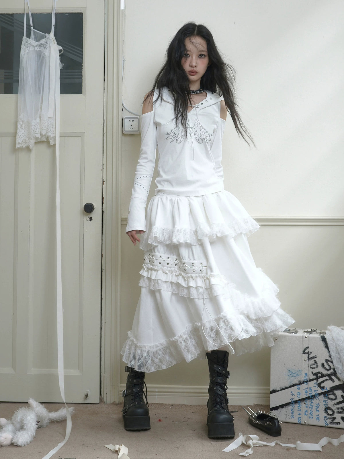 Suede Lace Asymmetrical Tie-Up Layered Long Skirt