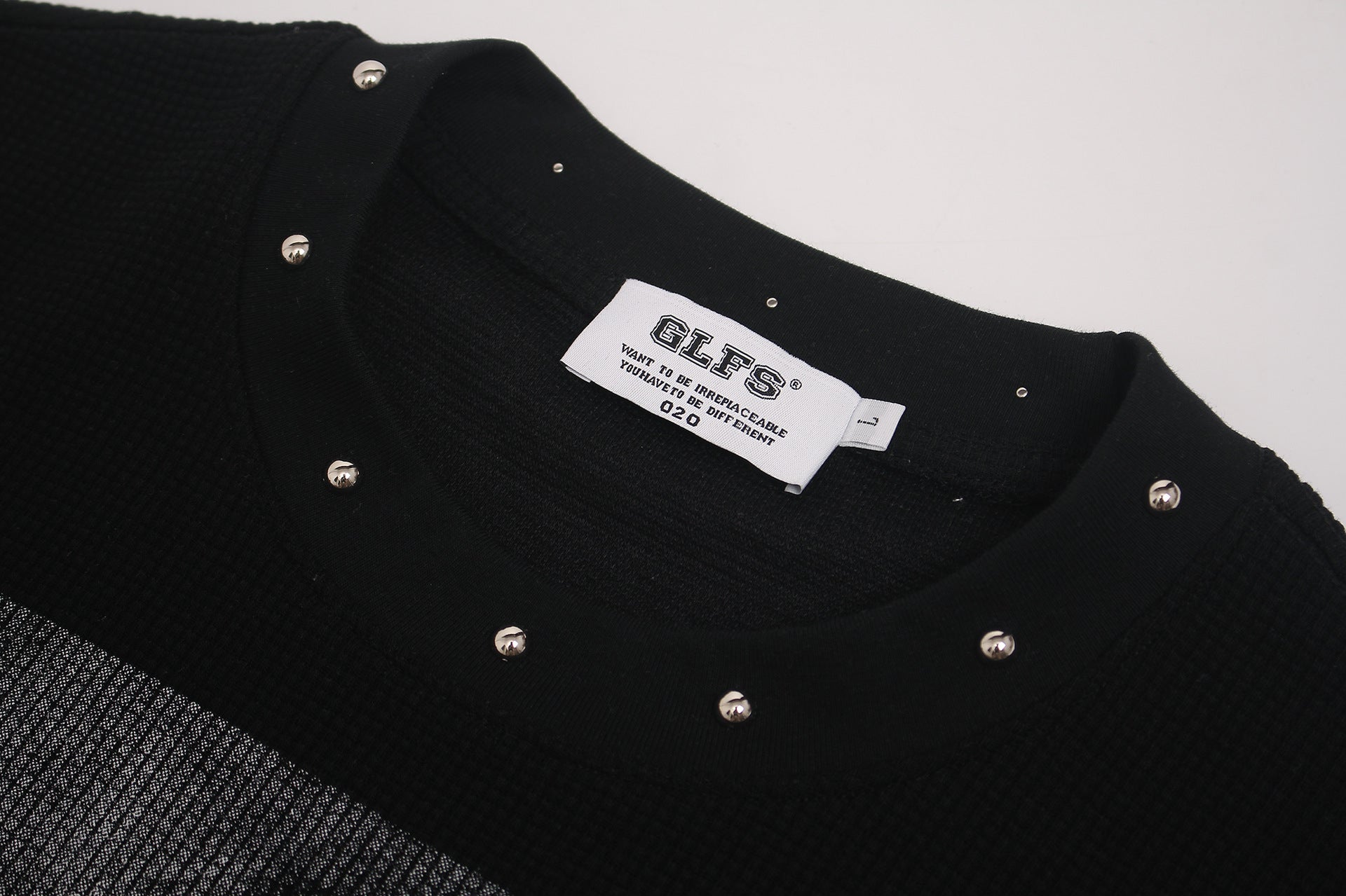 Portrait Studs Detail Short Sleeve T-Shirt