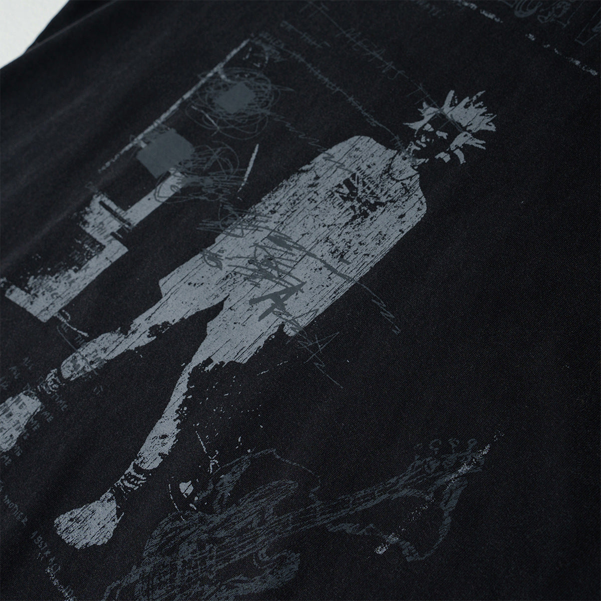 Graphic Print Wash Damage Round Neck Short Sleeve T-Shirt