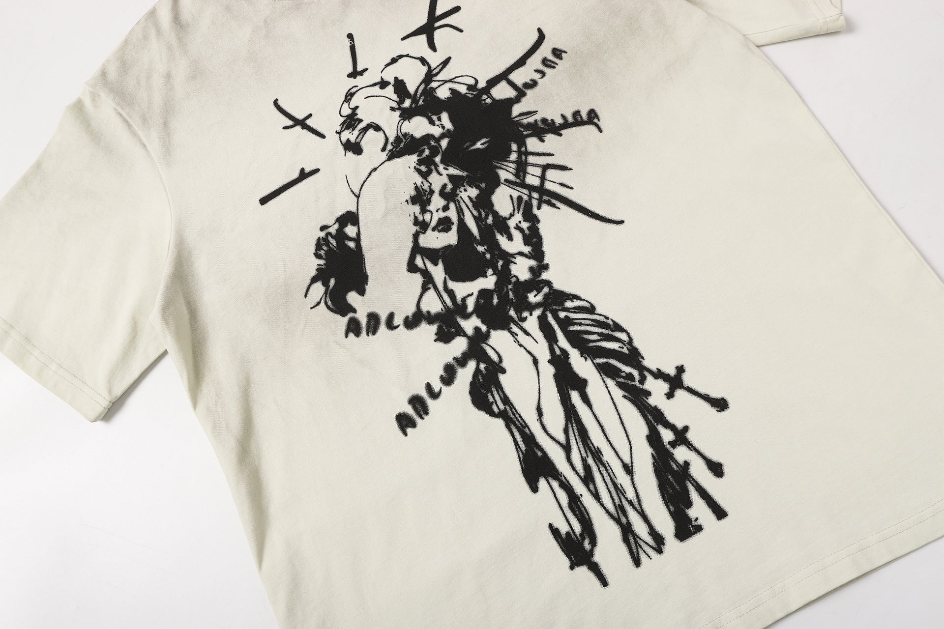 Washed Graphic Art Print Short Sleeve T-Shirt