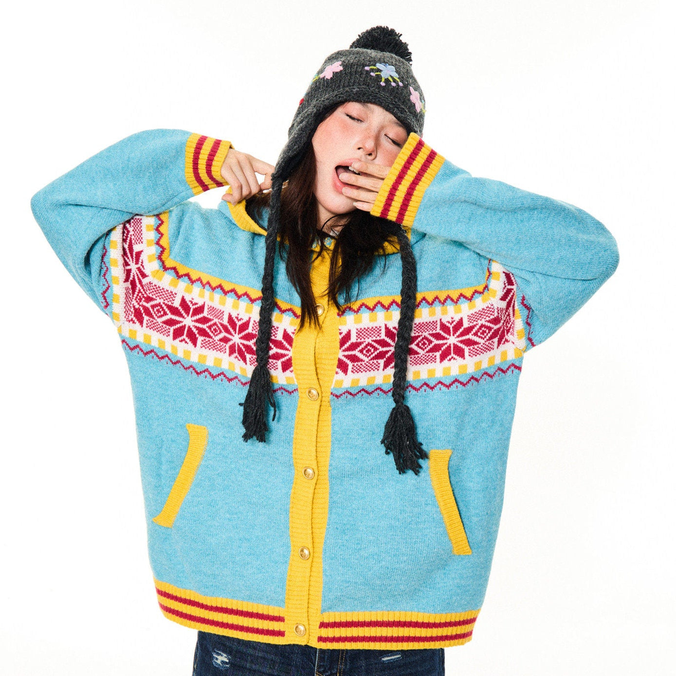 Contrast Pattern Hooded Knit Cardigan