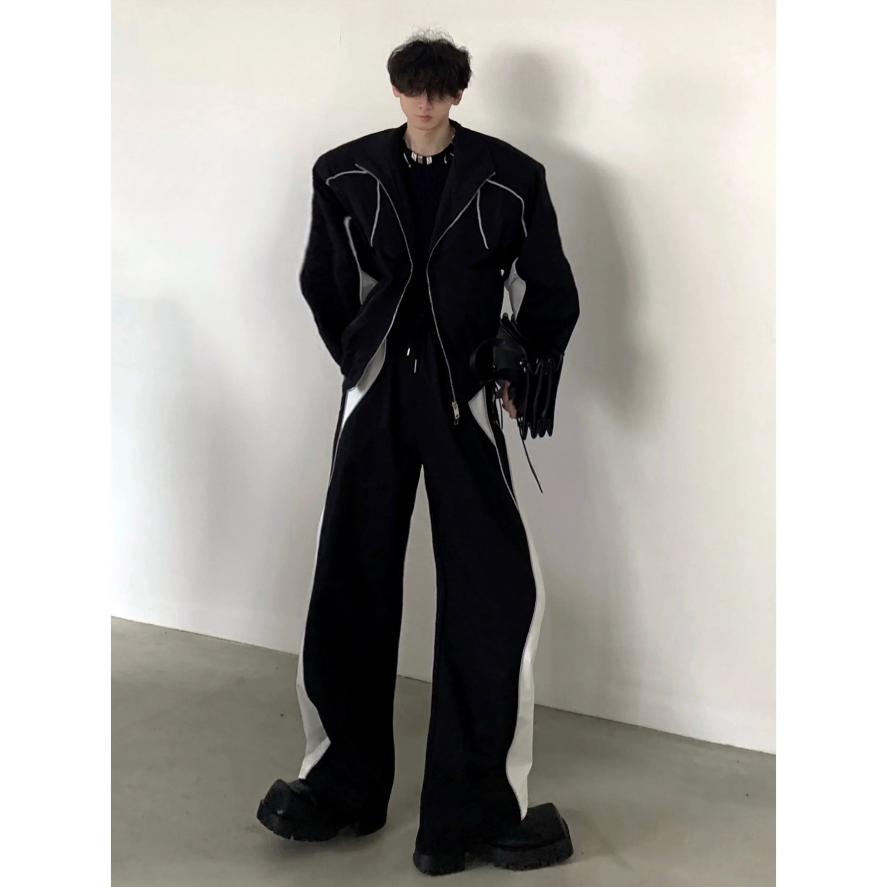 Zipper Shoulder Pad Sporty Jacket & Wide-Leg Pants Setup