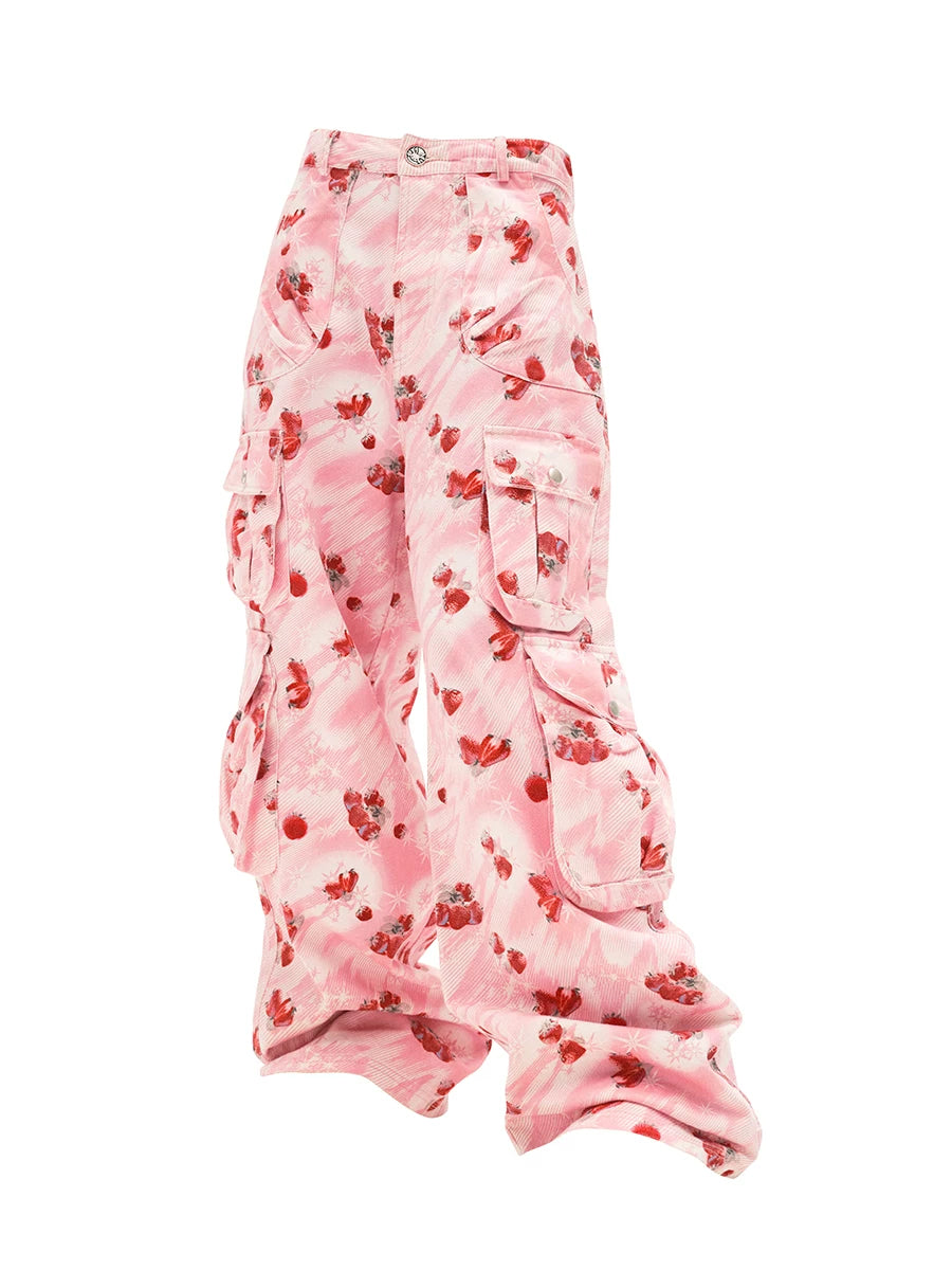 Jeans cargo de pierna ancha con estampado de fresas