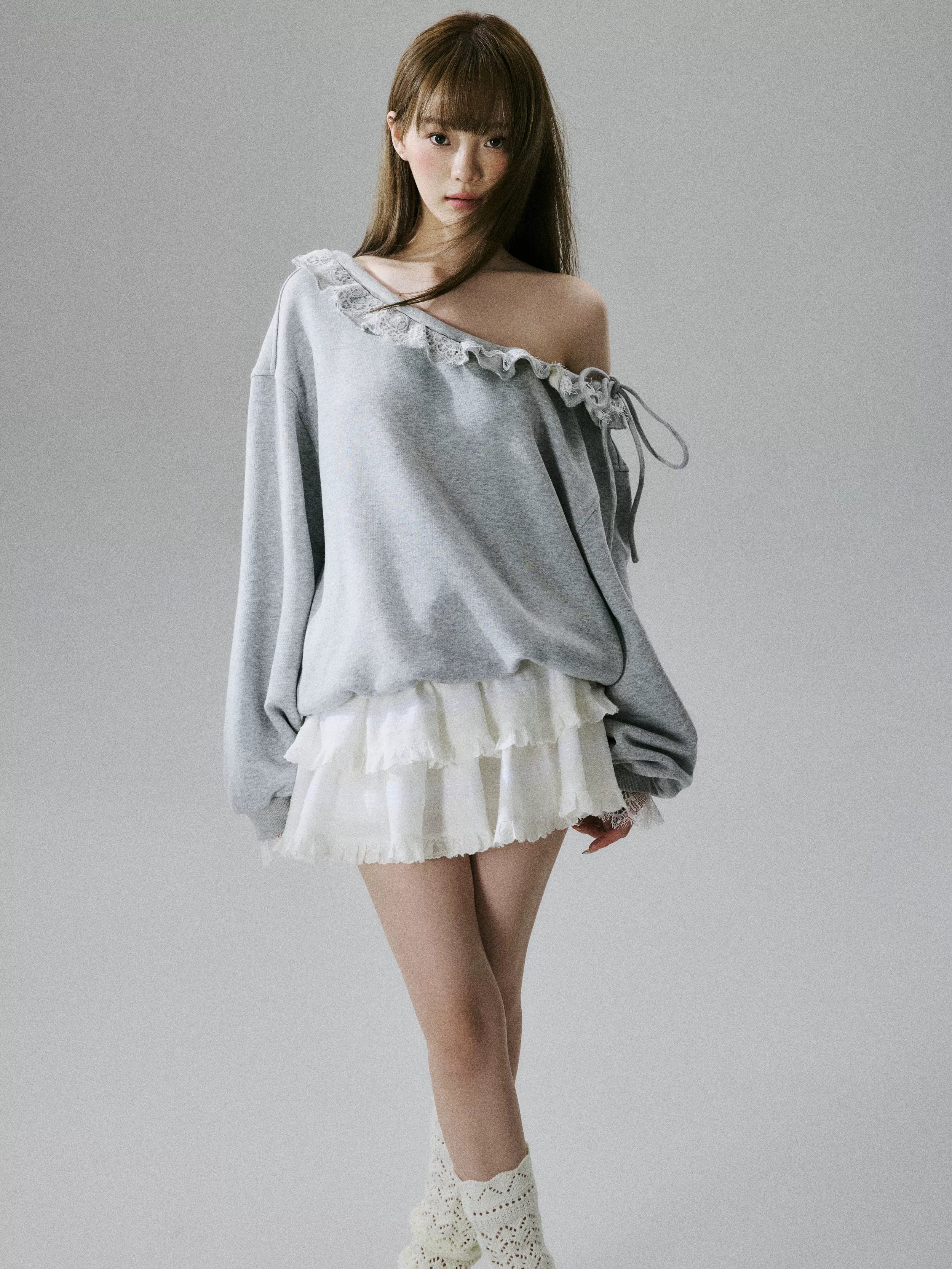 Off-Shoulder Lace Trim Sweatshirt