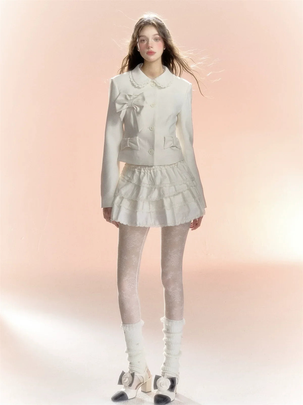 Beige short skirt