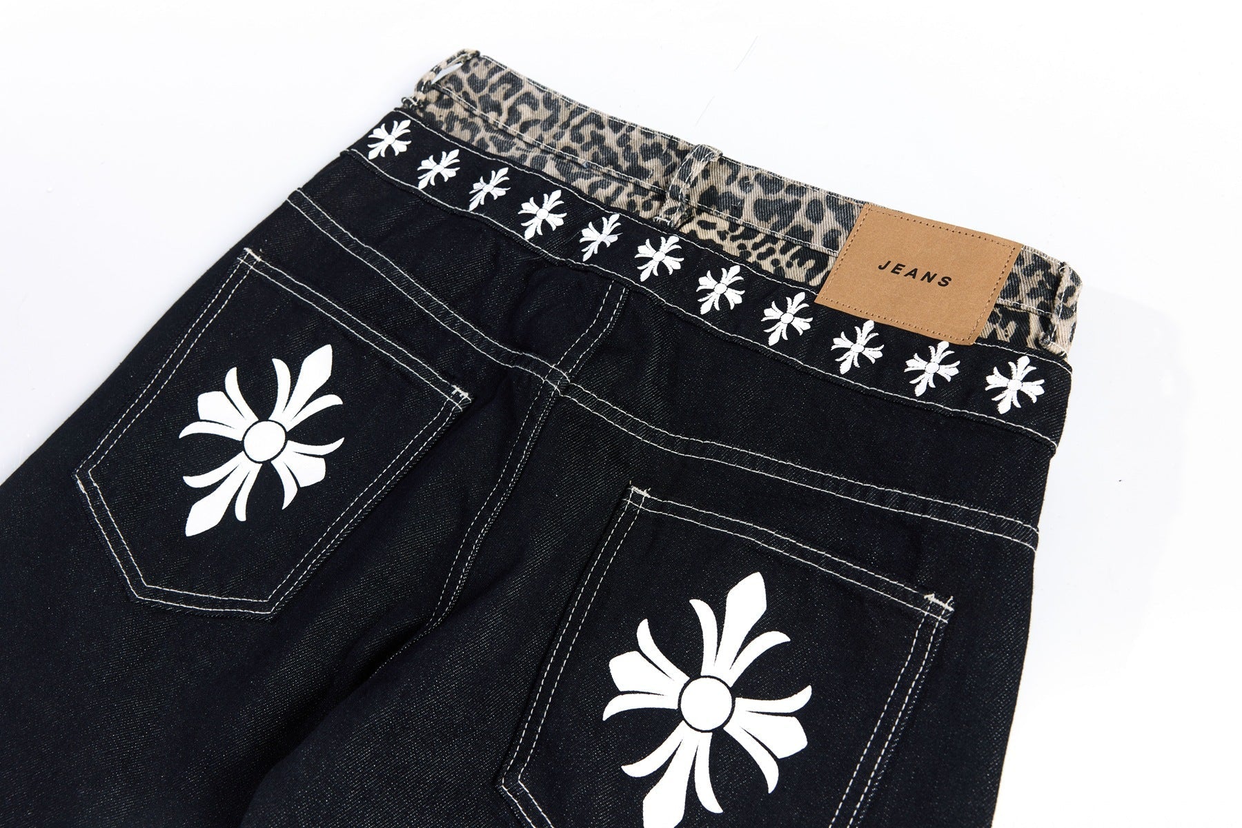 Color Block Embroidery Wide Leg Curved Denim Jeans