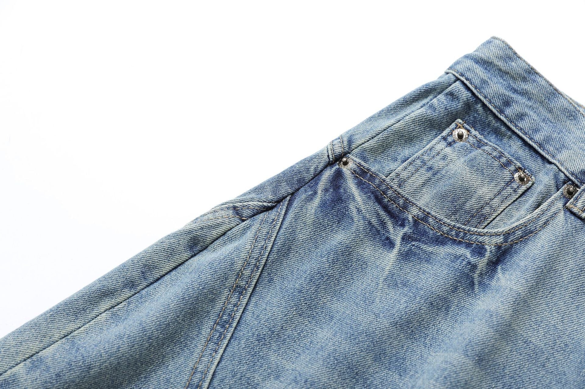 Washed Curved Denim Jort