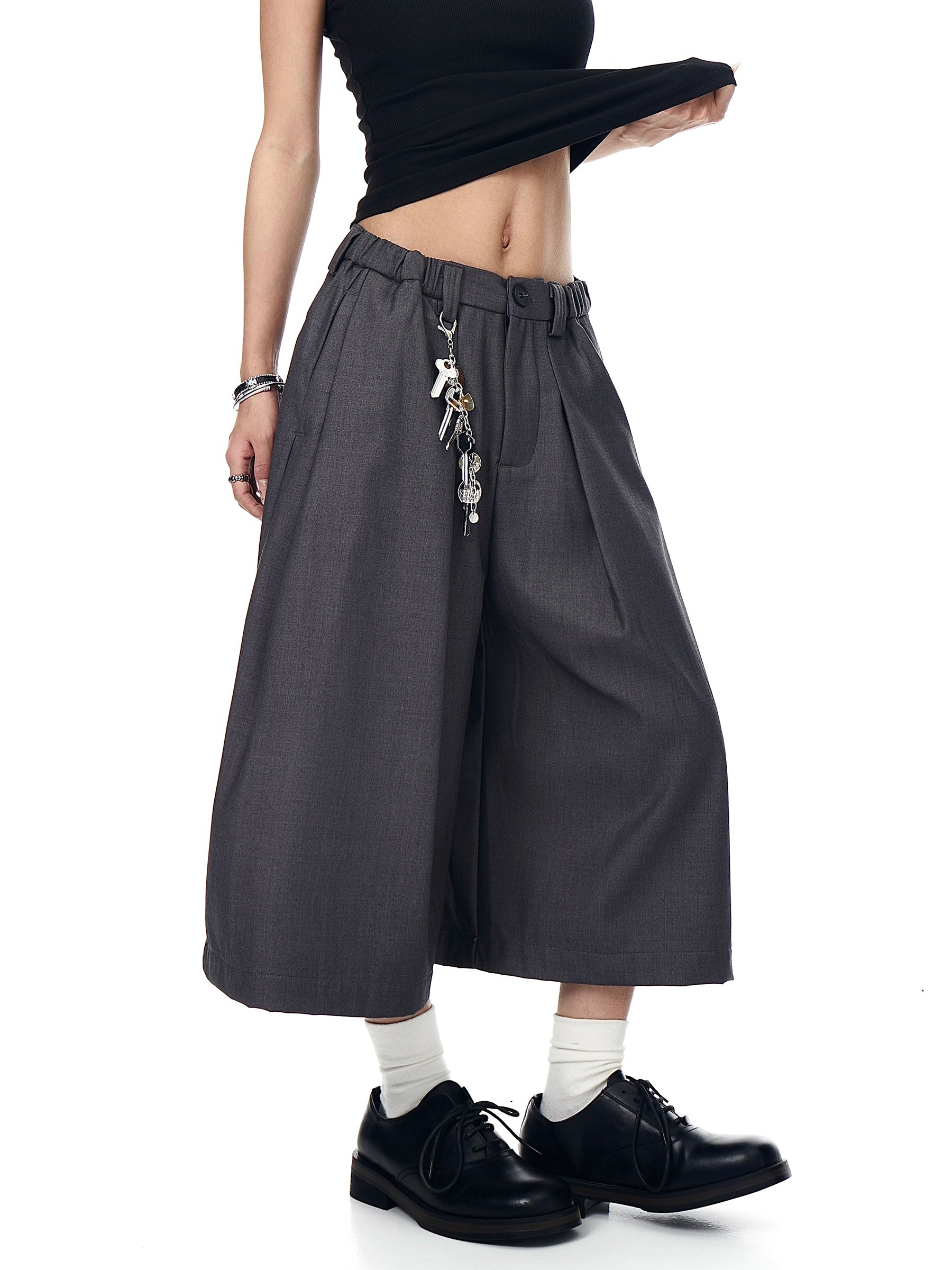 Pleated Wide-Leg Ruffian Jorts