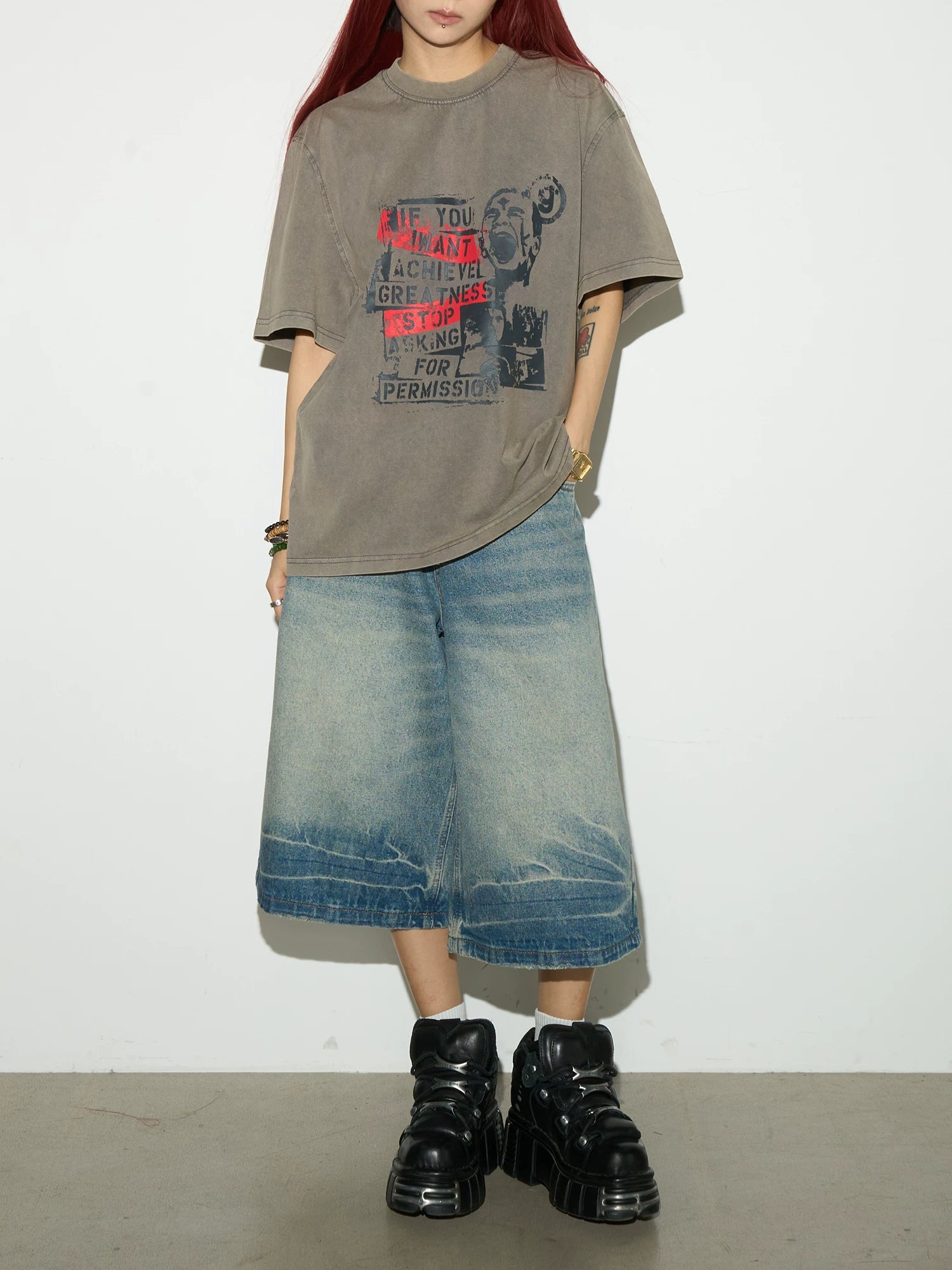 Graphic Letter Print Washed Short Sleeve T-Shirt
