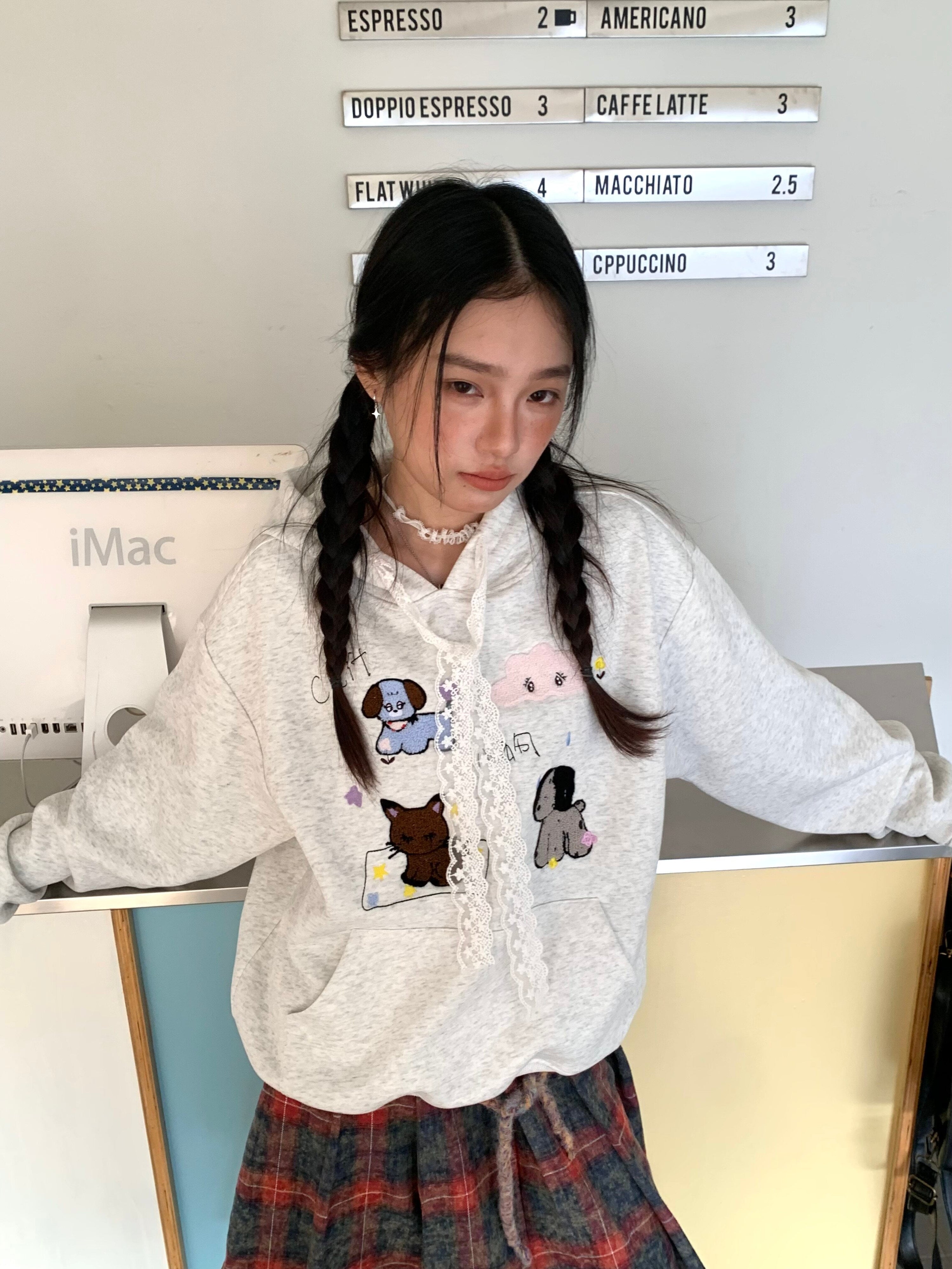 Lace Embroidery Dog Print Oversize Pullover Hoodie