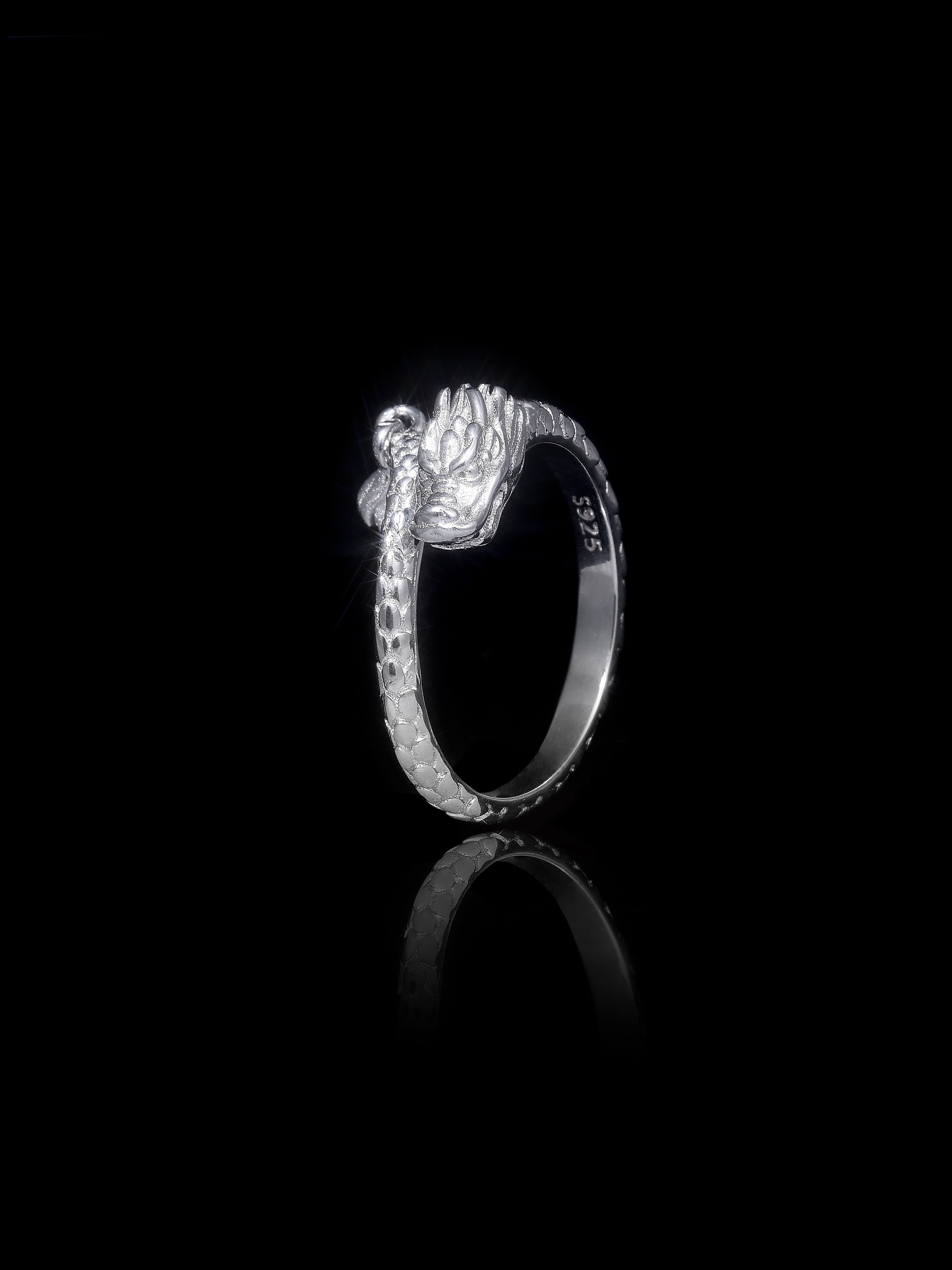 Dragon S925 Swing Tail Ring